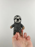Niedliche Fingerpuppe Faultier aus Filz I Fingerspiel I Wildtiere I Spielzeug Montessori I Geschichten erzählen I Dschungel