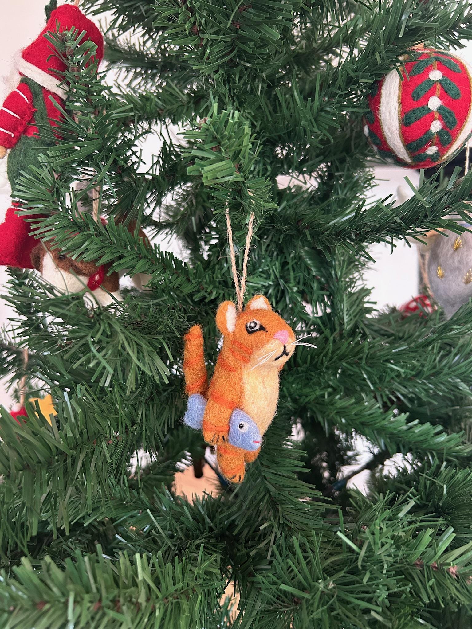 Weihnachtsanhänger Katze mit Fisch I Christbaumschmuck Weihnachtsdeko I Winter Weihnachtsbaum I Weihnachtskatze