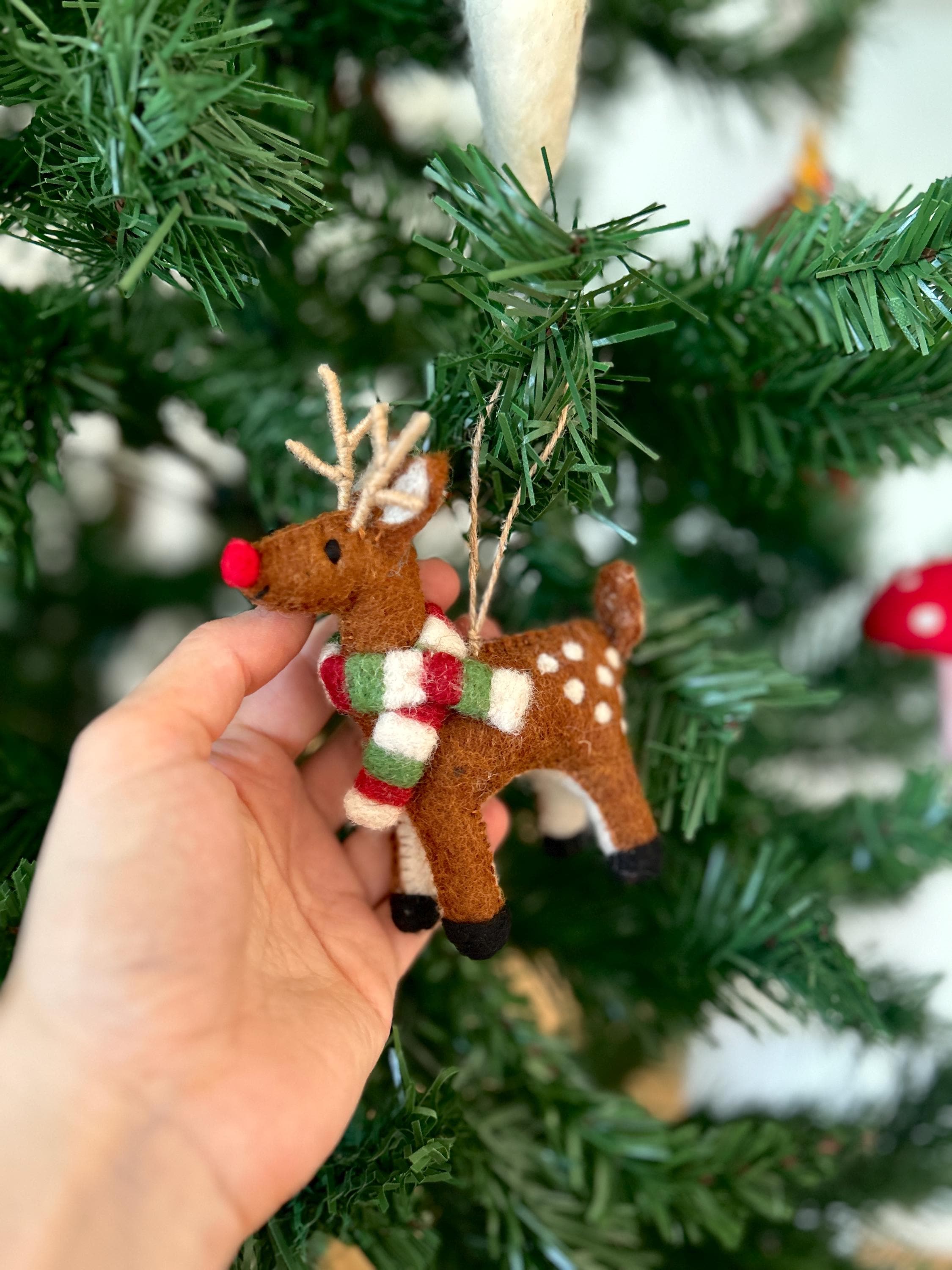 Weihnachtsanhänger Rudolf das Rentier mit Schal I Filz Christbaumschmuck I Weihnachtsdeko I rote Nase I Rentier Deko