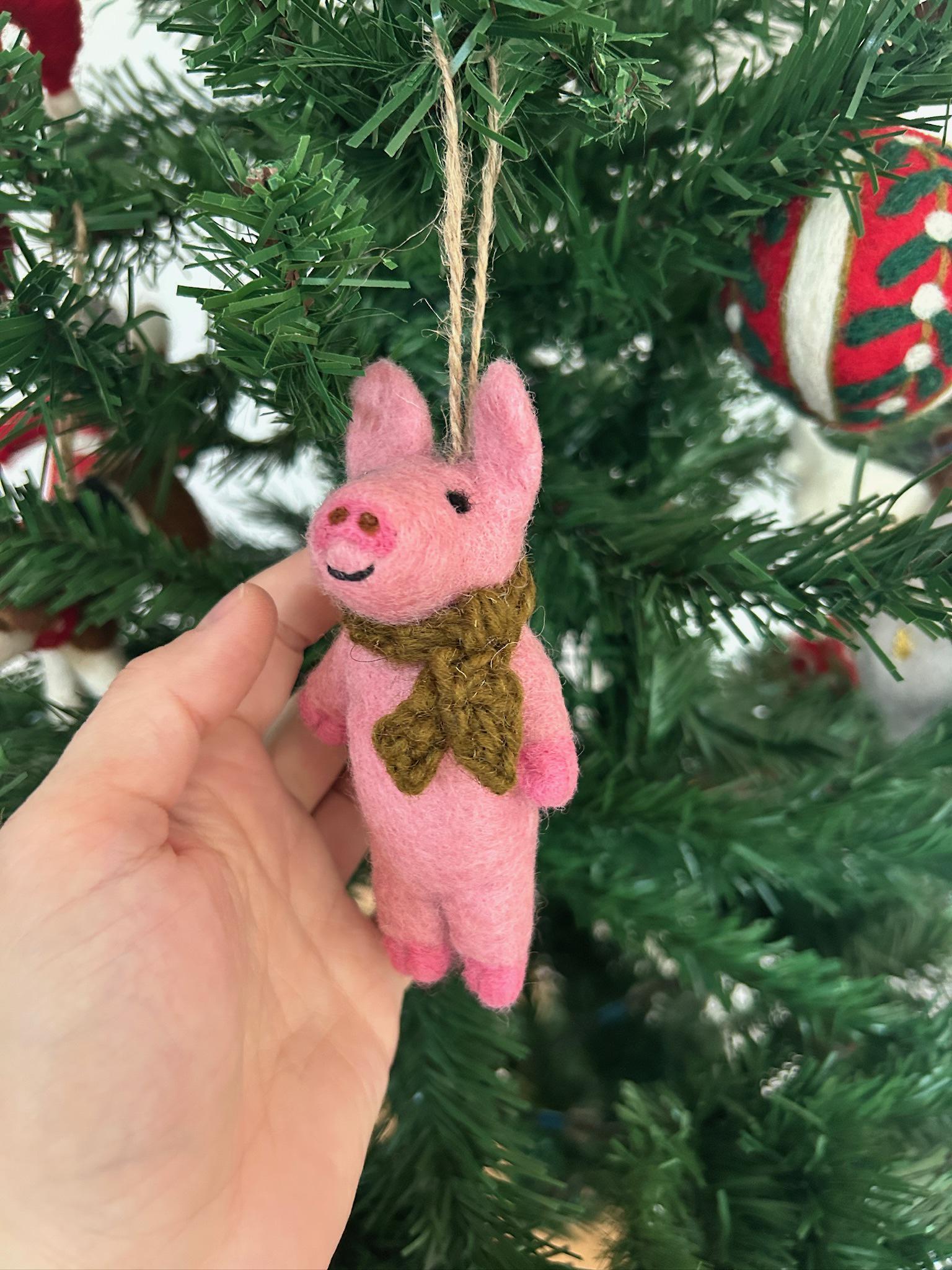 Weihnachtsanhänger Schwein I Christbaumschmuck I Weihnachtsdeko I Winter I Weihnachtsbaum I Weihnachtsschwein I Filz Deko Weihnachten