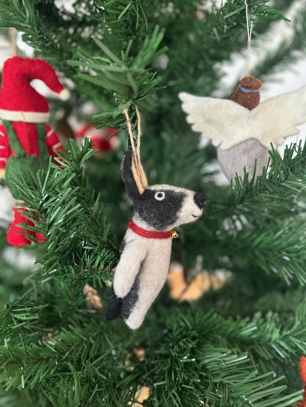 Weihnachtsanhänger Hund schwarz weiß I Filz Christbaumschmuck I Weihnachtsdeko I Hund mit Halstuch