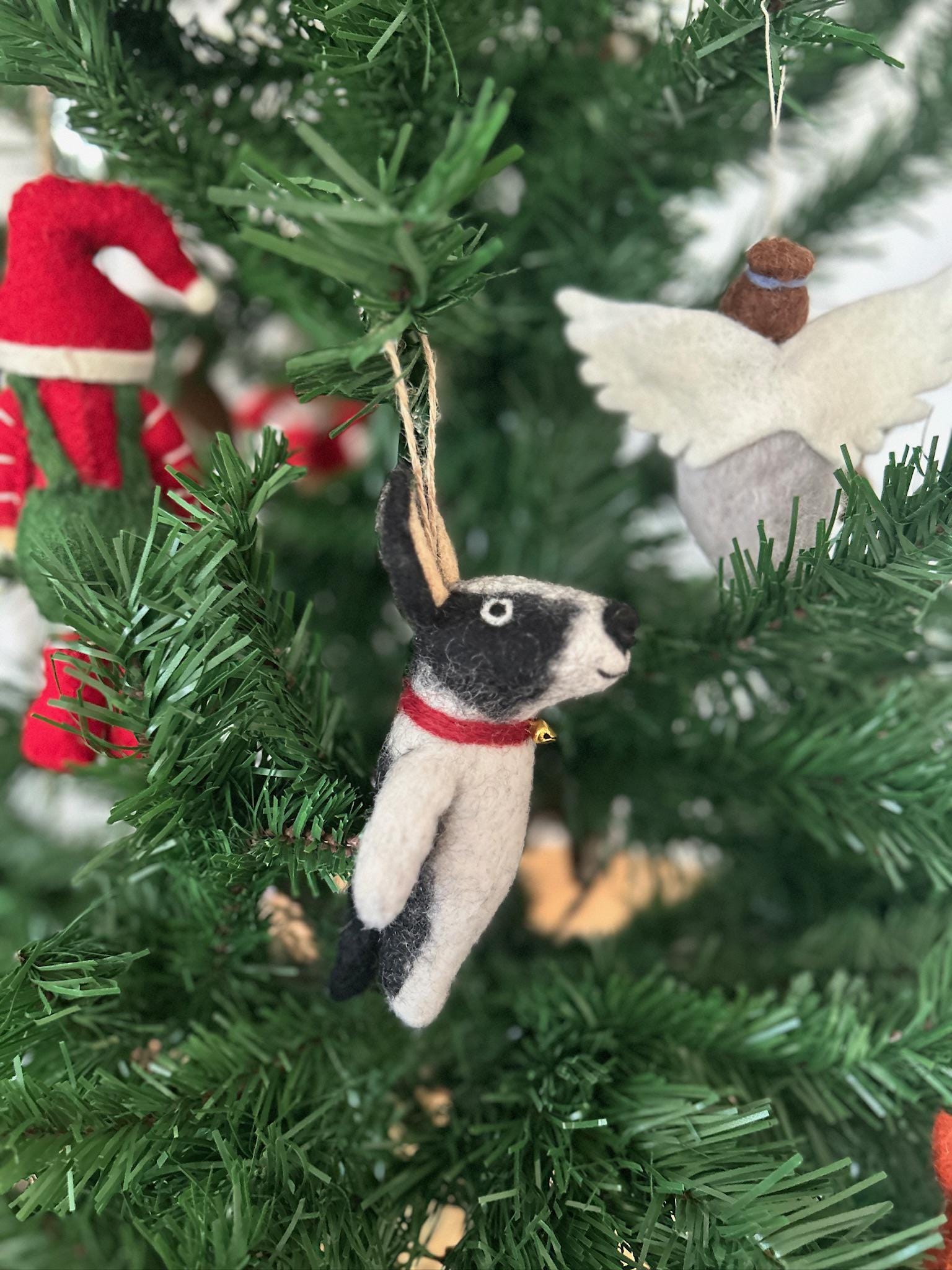 Weihnachtsanhänger Hund schwarz weiß I Filz Christbaumschmuck I Weihnachtsdeko I Hund mit Halstuch
