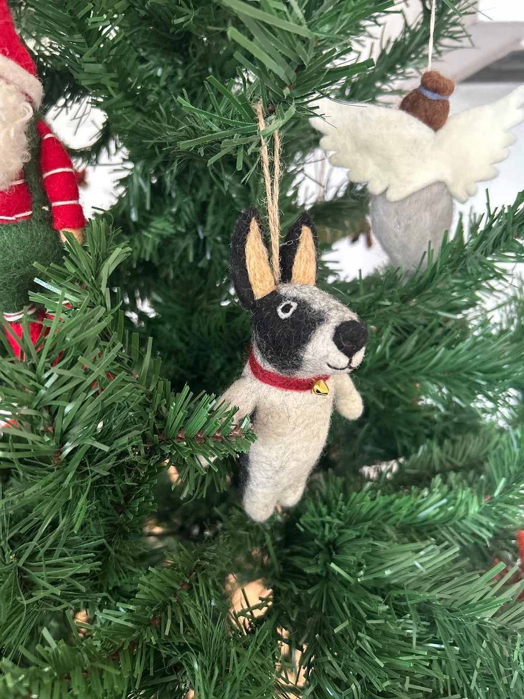 Weihnachtsanhänger Hund schwarz weiß I Filz Christbaumschmuck I Weihnachtsdeko I Hund mit Halstuch