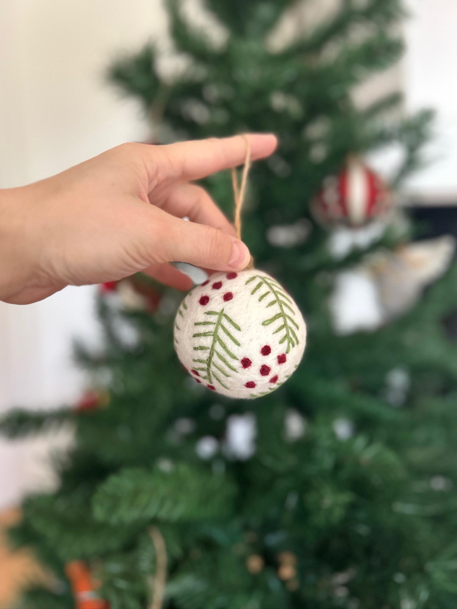 Weihnachtskugel aus Filz handgemacht I Weihnachtsdeko I Anhänger I Kugeln handgemacht I Weihnachtsschmuck I Christbaumkugel Filz I