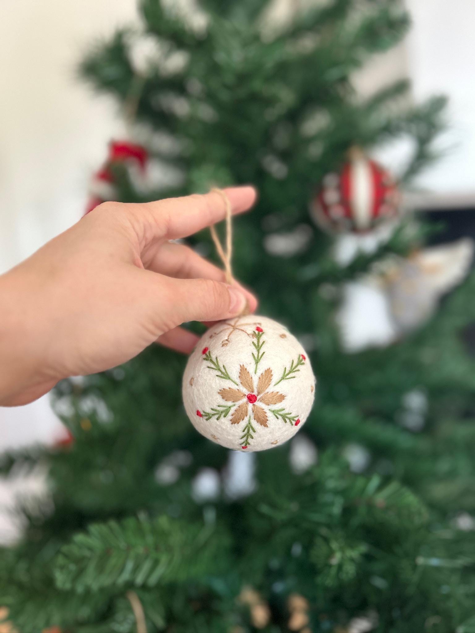 Weihnachtskugel aus Filz handgemacht I Weihnachtsdeko I Anhänger I Kugeln handgemacht I Weihnachtsschmuck I Christbaumkugel Filz I