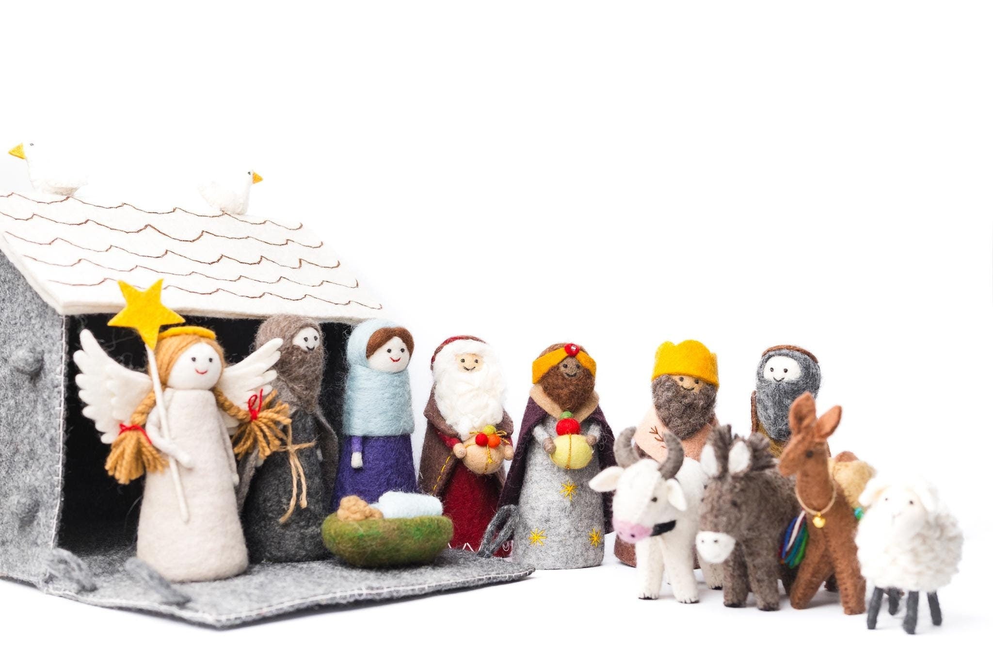 Weihnachtskrippe aus Filz I Weihnachtsdeko I handgemacht I Maria und Josef I Stall I Heilige 3 Könige I Jesuskind I Weihnachtsgeschichte