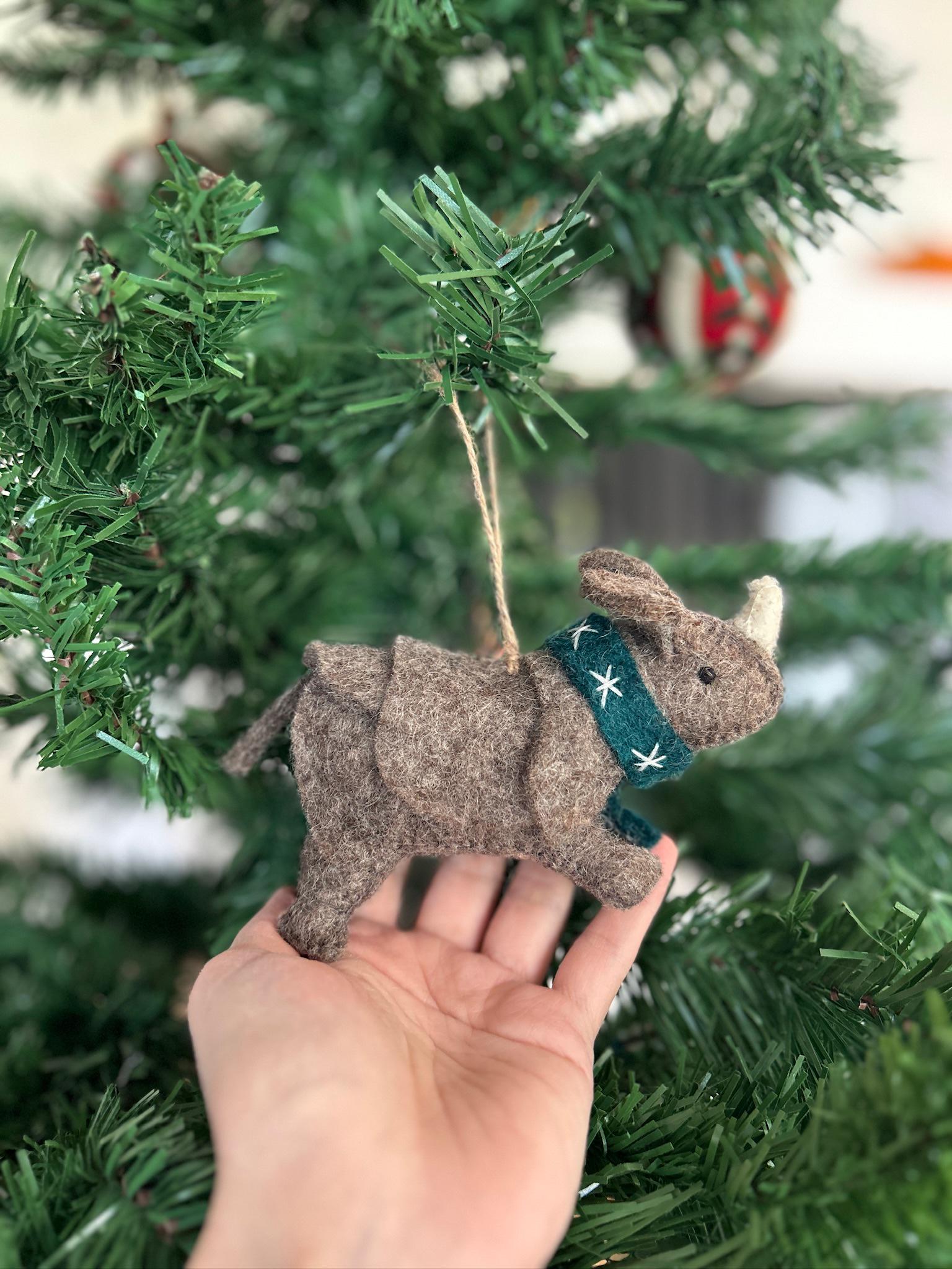 Anhänger Nashorn I Deko aus Filz I Winter I Weihnachtsbaum I Herbstdeko I Anhänger aus Filz I Wildtiere I