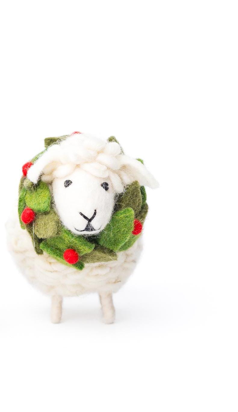 Schaf aus Filz I Weihnachtsschaf I Schaf Deko I Filzdeko Weihnachten I Schaf Deko I Winter I Christbaum I Weihnachtsfigur