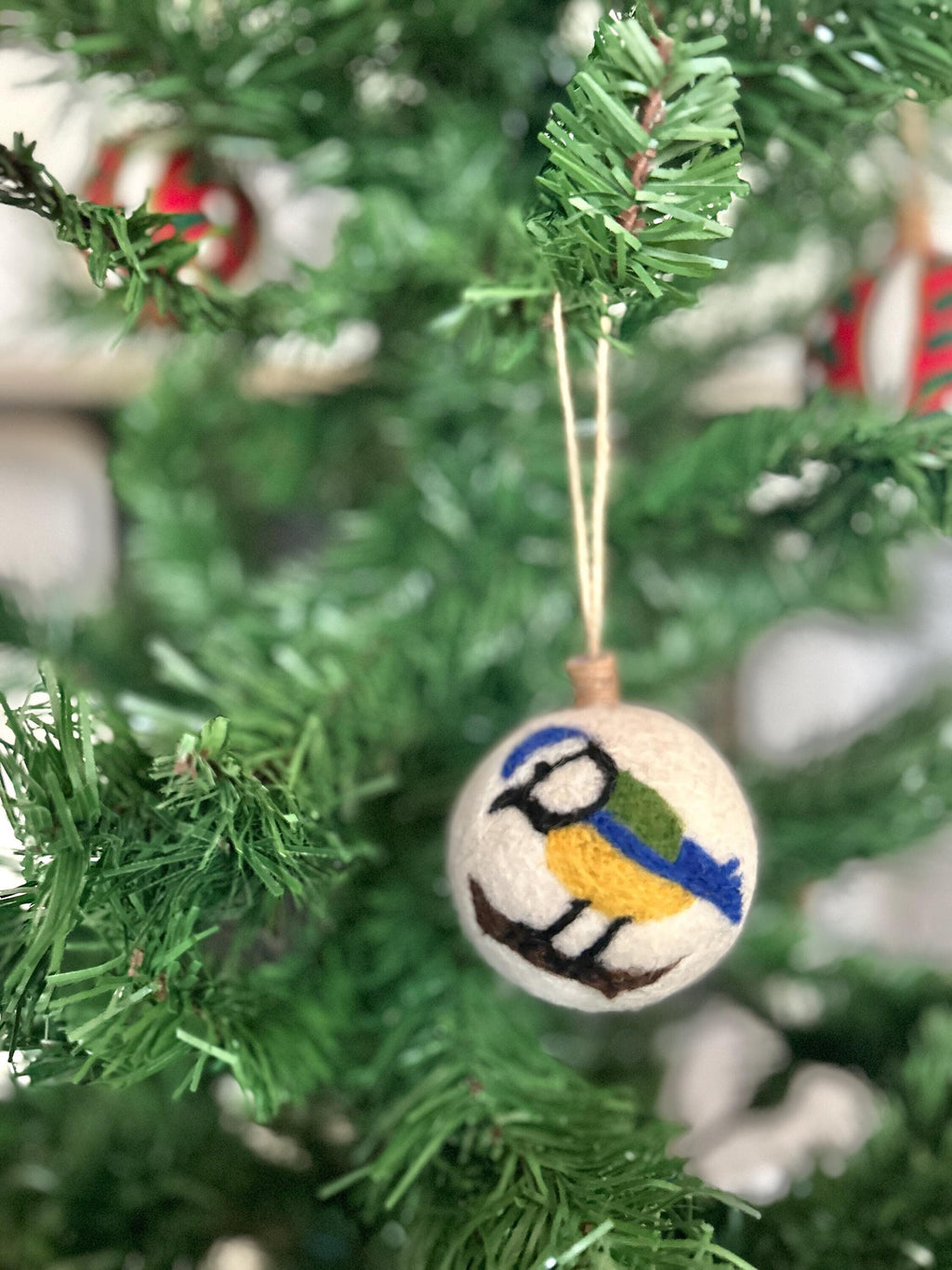 Weihnachtskugel Filz handgemacht I Weihnachtsdeko I Anhänger I Blaumeise Deko I Weihnachtsschmuck I Christbaumkuge Stechpalme Kugel Filz