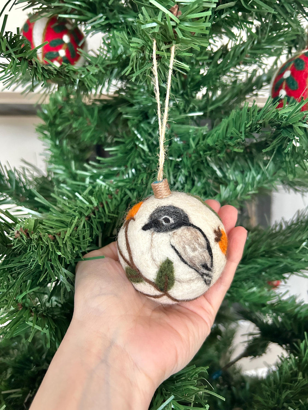 Weihnachtskugel Filz Vogel handgemacht I Weihnachtsdeko I Anhänger I Schnäpper Deko I Weihnachtsschmuck I Christbaumkugel Kugel Filz