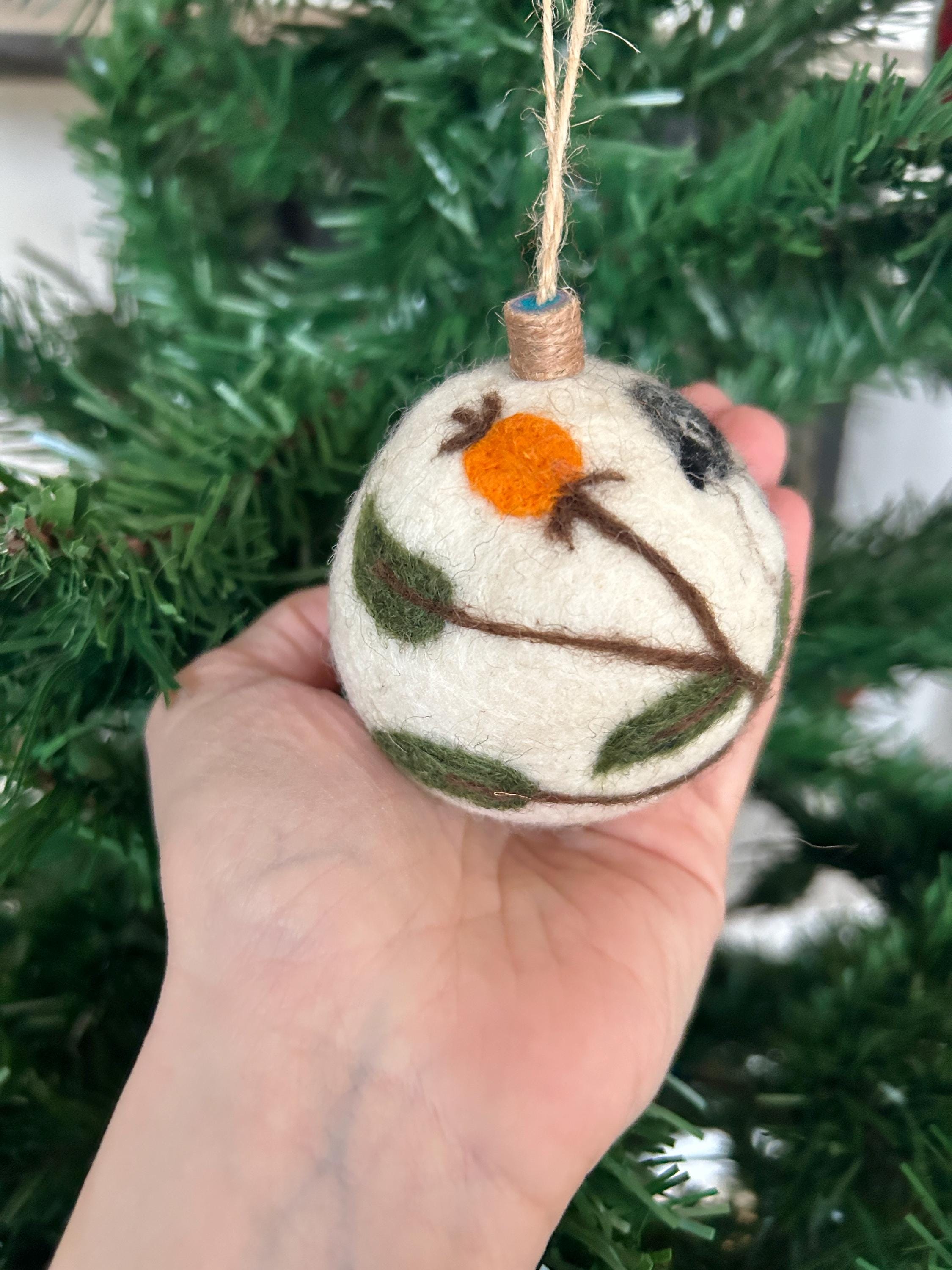 Weihnachtskugel Filz Vogel handgemacht I Weihnachtsdeko I Anhänger I Schnäpper Deko I Weihnachtsschmuck I Christbaumkugel Kugel Filz