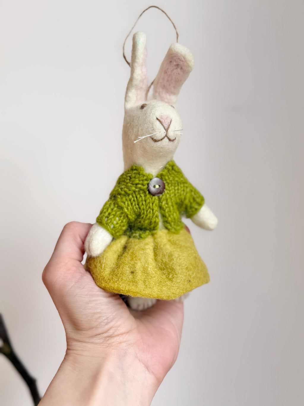 Anhänger Hase I Hasenmädchen I Osterschmuck I Osterdeko I I Osterstrauß I Filzdeko Ostern I Osterhase I Frühling