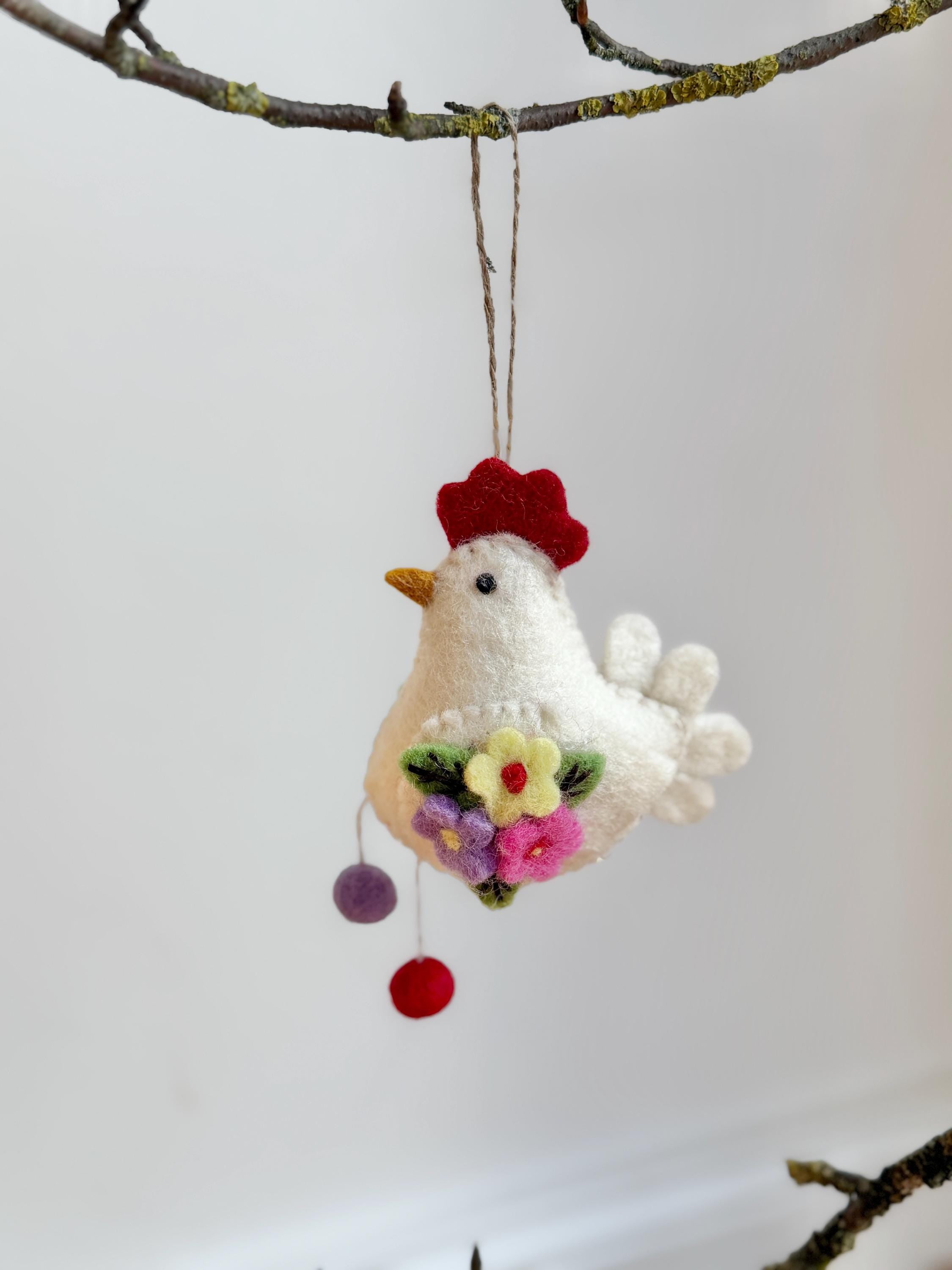 Anhänger Huhn mit Blumen I Osterschmuck I Osterdeko I I Osterstrauß I Filzdeko Ostern I Osterhase I Frühling