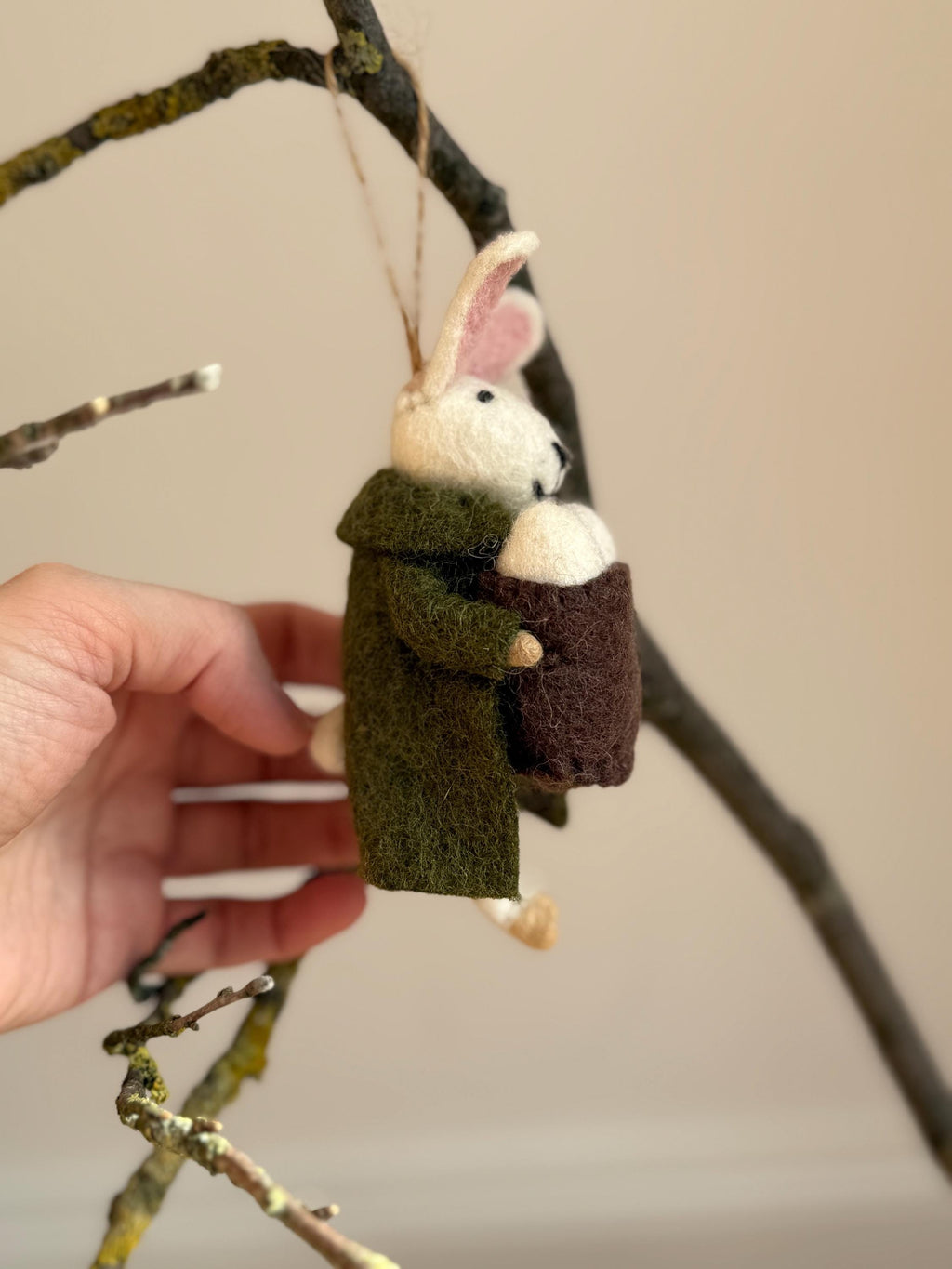 Anhänger Hase mit Eiern I Osterschmuck I Osterdeko I I Osterstrauß I Filzdeko Ostern I Osterhase I Frühling