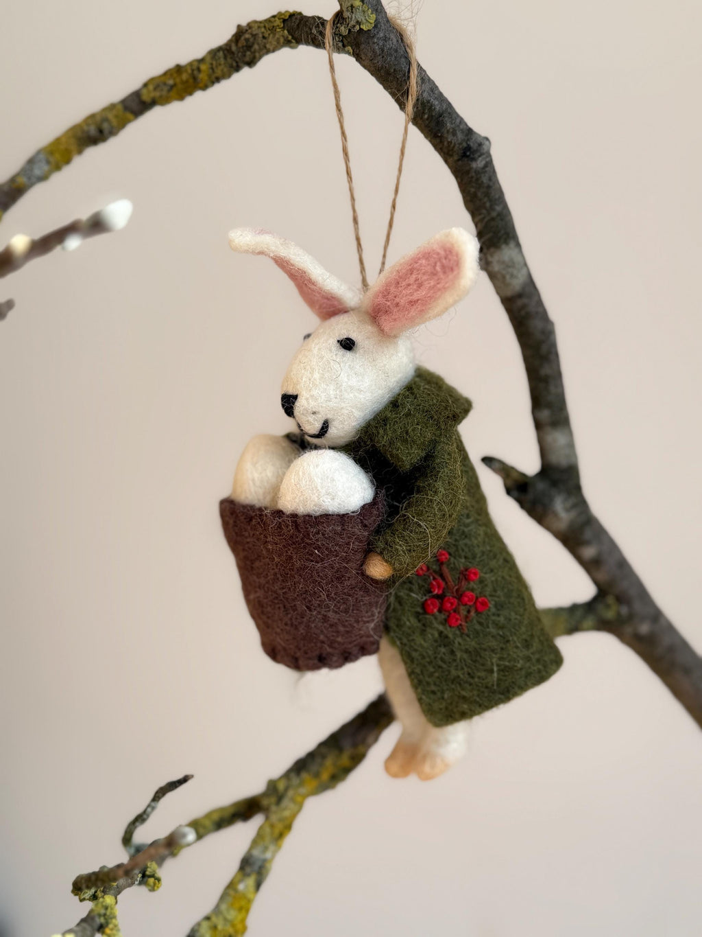 Anhänger Hase mit Eiern I Osterschmuck I Osterdeko I I Osterstrauß I Filzdeko Ostern I Osterhase I Frühling