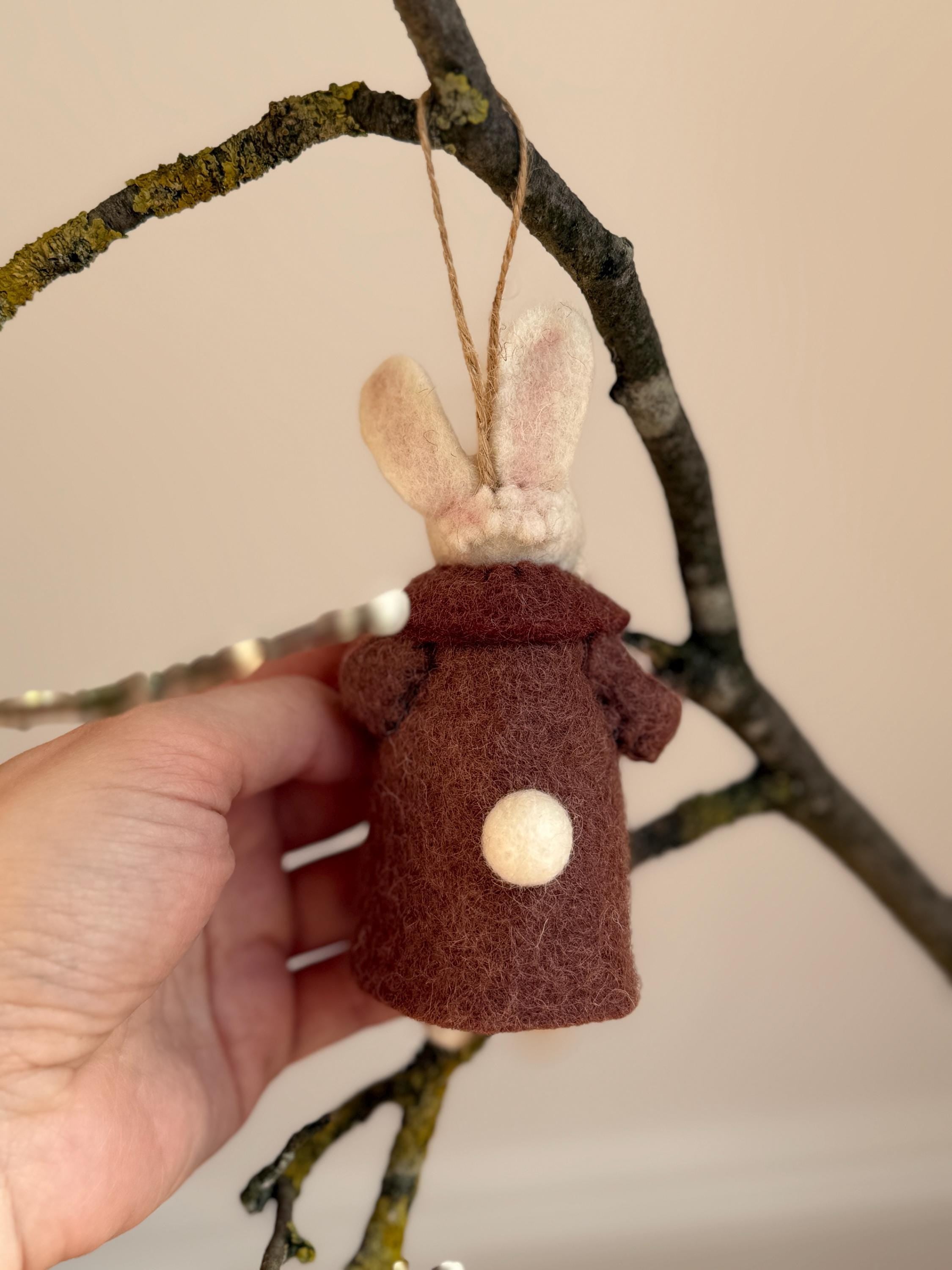 Anhänger Hase mit Regenbogen I Osterschmuck I Osterdeko I I Osterstrauß I Filzdeko Ostern I Osterhase I Frühling