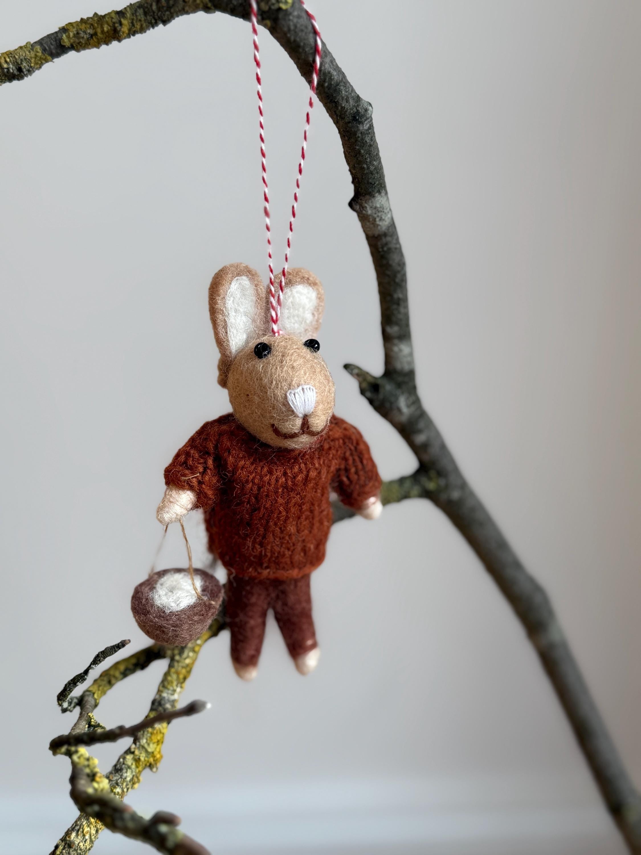 Anhänger Hase mit Osternest I Osterschmuck I Osterdeko I I Osterstrauß I Filzdeko Ostern I Osterhase I Frühling