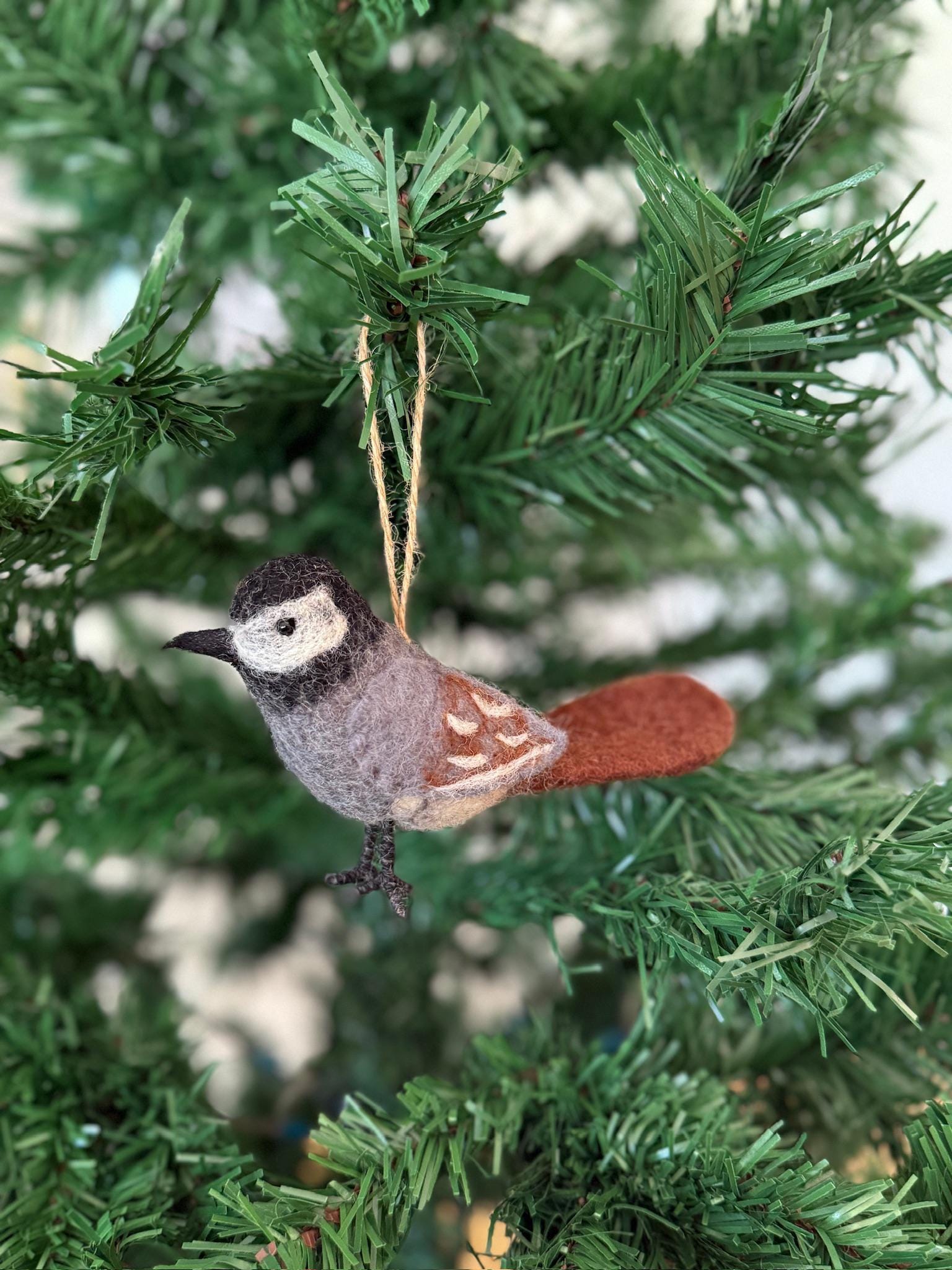 Filzanhänger Bachstelze I Christbaumschmuck I Weihnachtsdeko I Winterdeko I Weihnachtsbaum I Frühlingsdeko I Vogeldeko I Naturdeko I Fair
