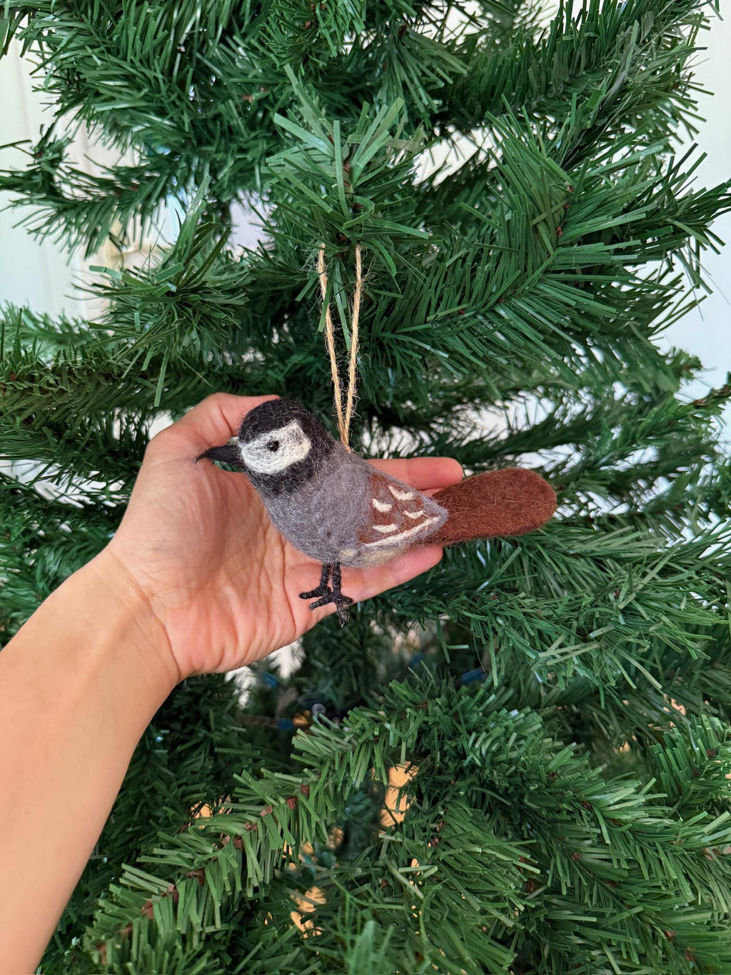 Filzanhänger Bachstelze I Christbaumschmuck I Weihnachtsdeko I Winterdeko I Weihnachtsbaum I Frühlingsdeko I Vogeldeko I Naturdeko I Fair