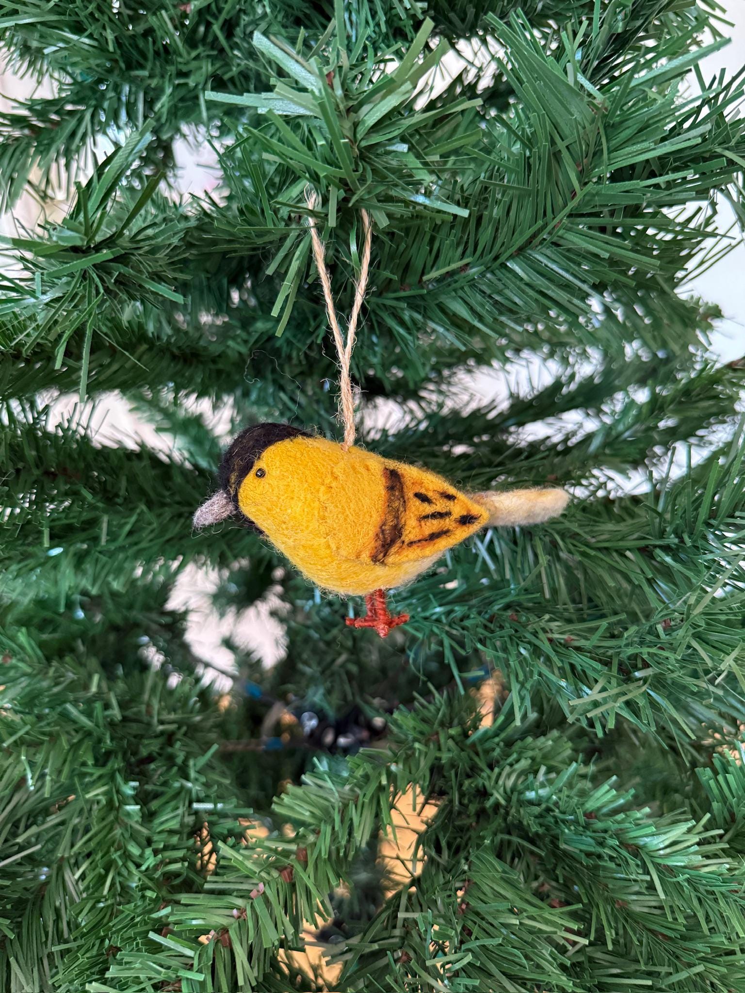 Filzanhänger Erlenzeisig I Christbaumschmuck I Weihnachtsdeko I Winterdeko I Weihnachtsbaum I Frühlingsdeko I Vogeldeko I Naturdeko I Fair