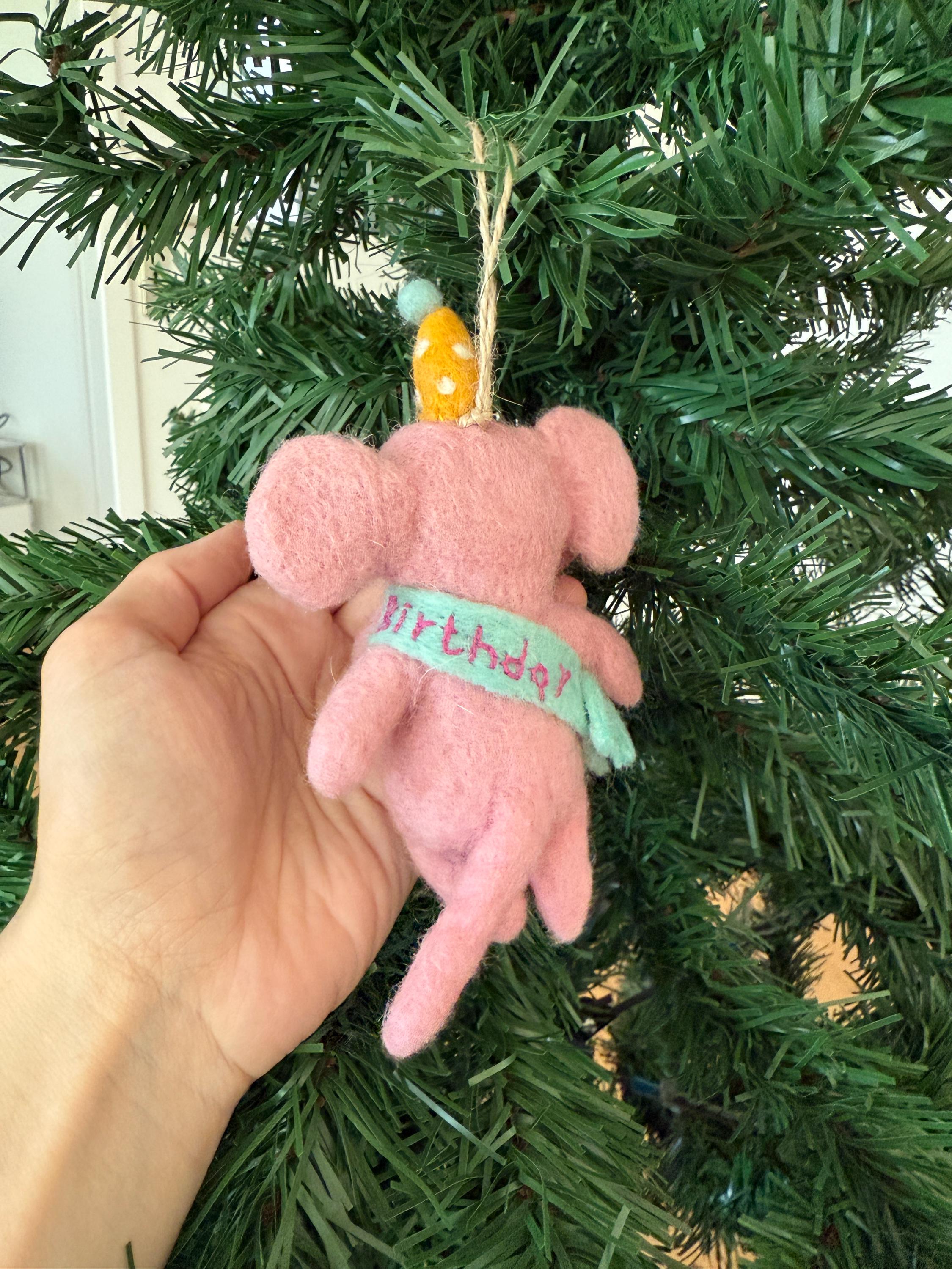 Partyelefant I Elefant mit Partyhut I Elefantendeko I Christbaumschmuck Weihnachtsdeko I Geburtstagsdeko I Geschenkanhänger I Elefantenparty