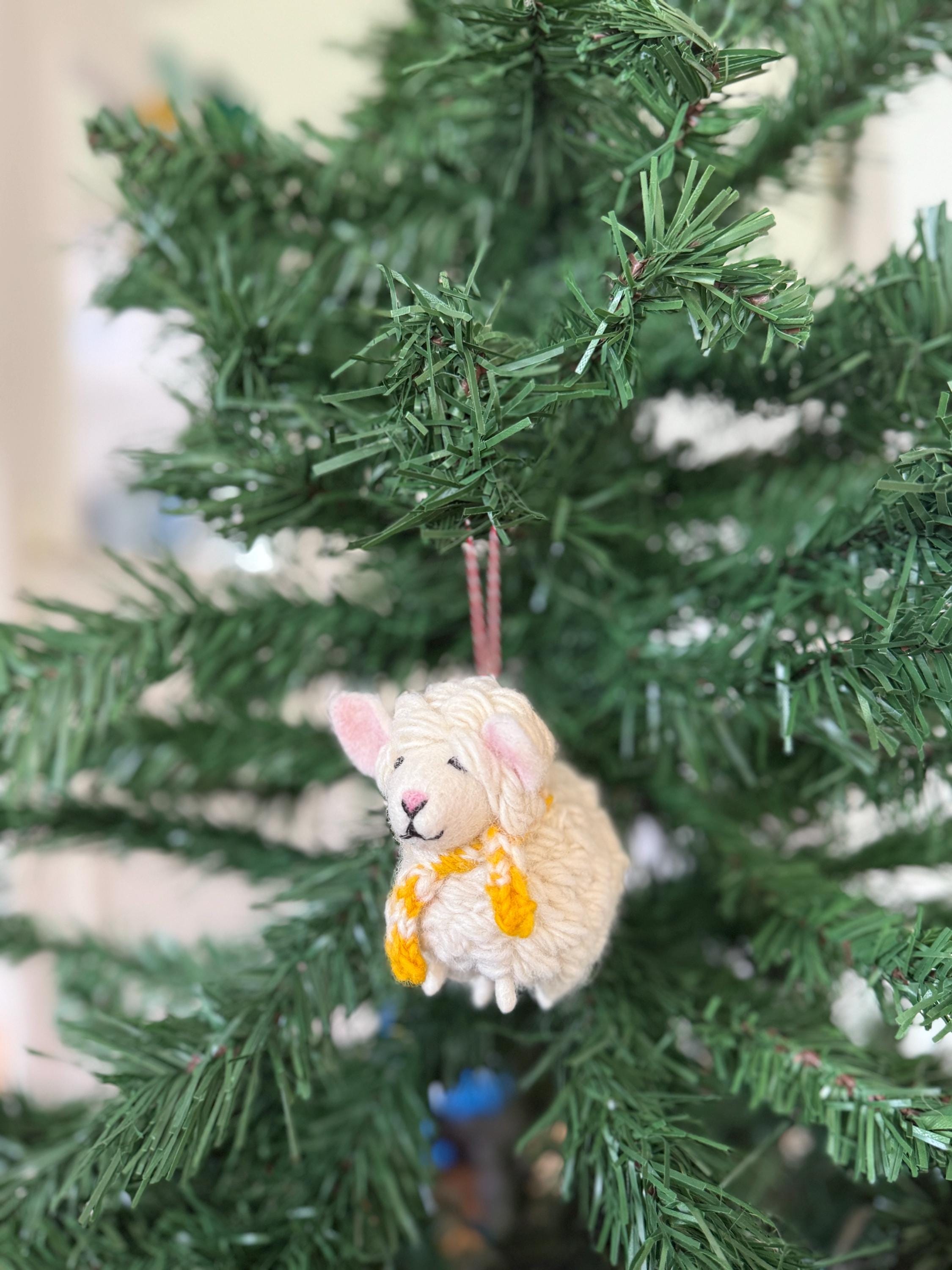 Weihnachtsanhänger Schaf I Christbaumschmuck I Weihnachtsdeko I Winter Weihnachtsbaum I Weihnachtsschaf mit Schal