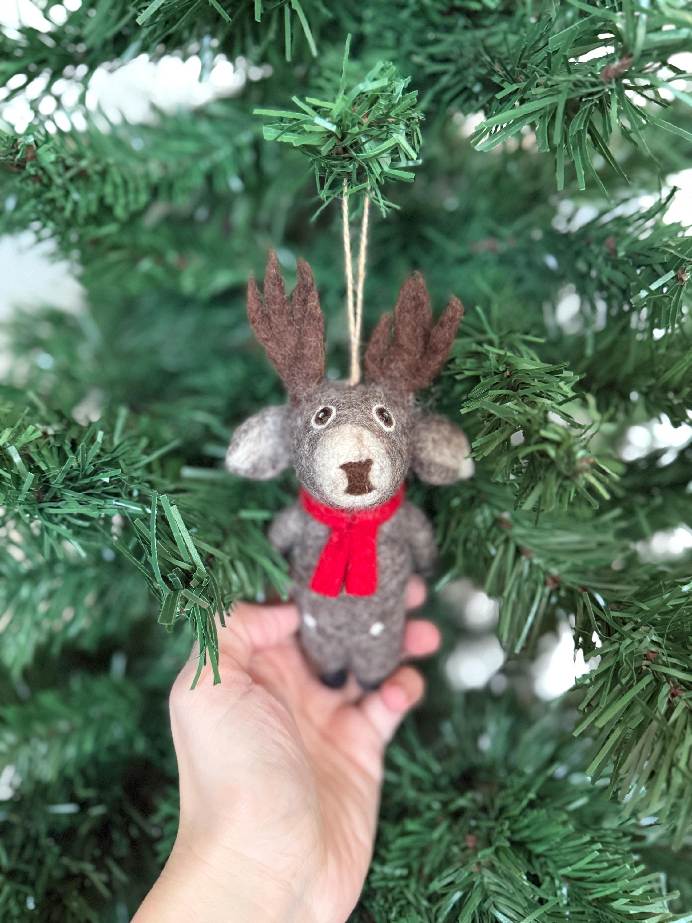 Weihnachtsanhänger Hirsch mit Schal I Christbaumschmuck I Weihnachtsdeko I Winter I Weihnachtsbaum I Hirsch aus Filz