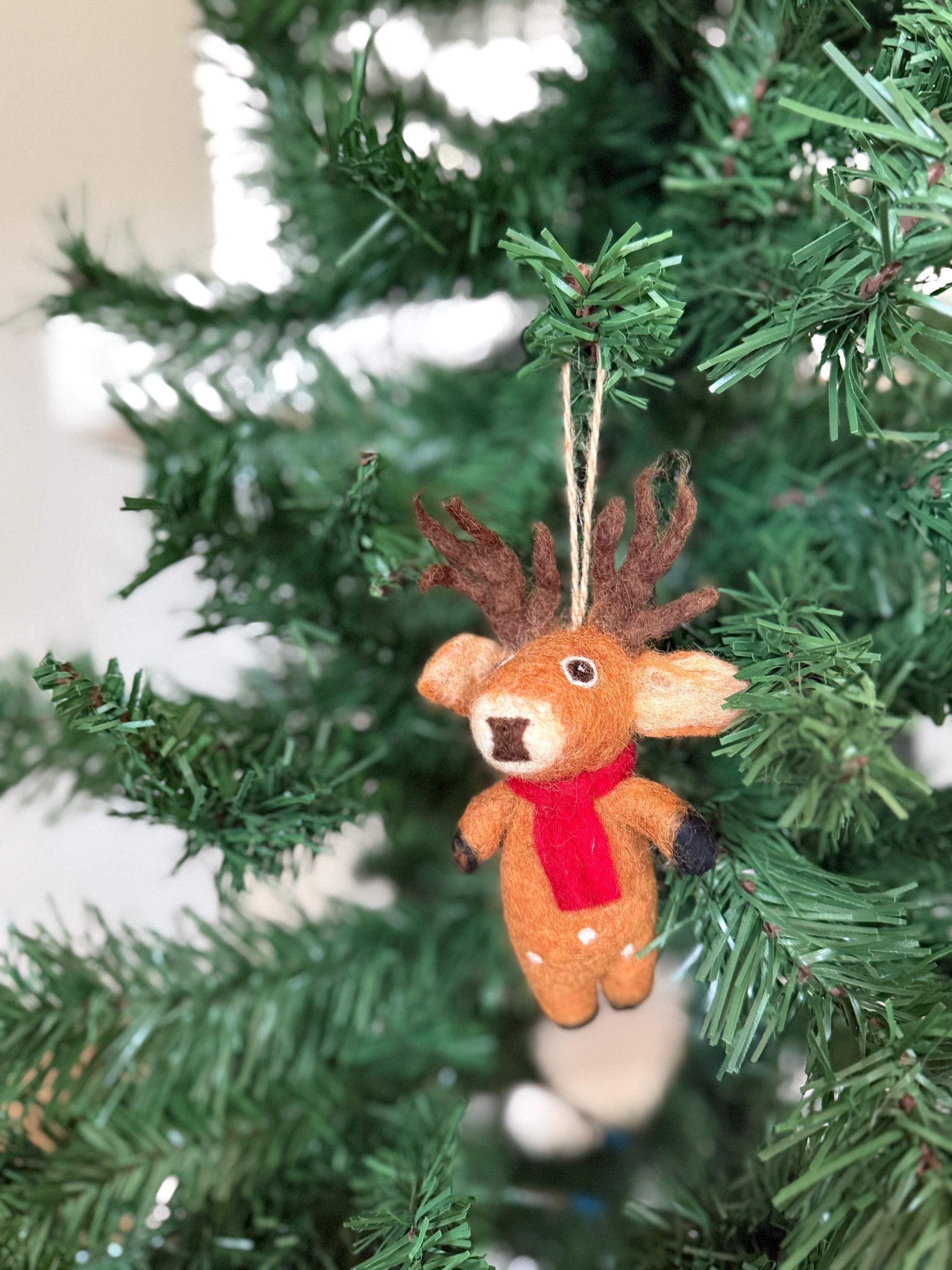 Weihnachtsanhänger Hirsch mit Schal I Christbaumschmuck I Weihnachtsdeko I Winter I Weihnachtsbaum I Hirsch aus Filz
