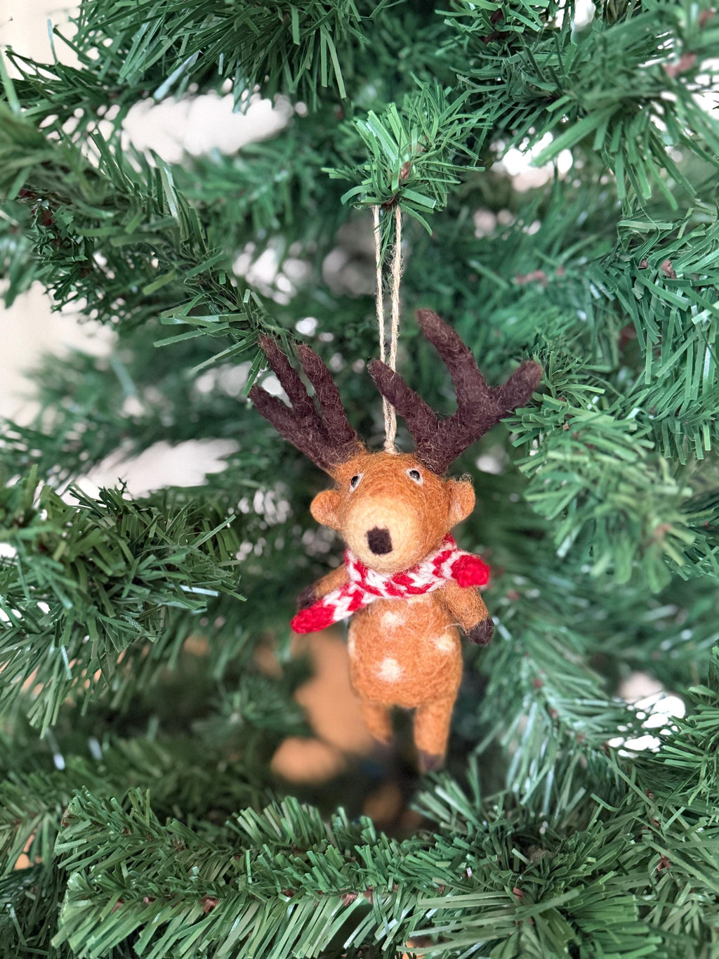 Weihnachtsanhänger Hirsch mit Schal I Christbaumschmuck I Weihnachtsdeko I Winter I Weihnachtsbaum I Hirsch aus Filz