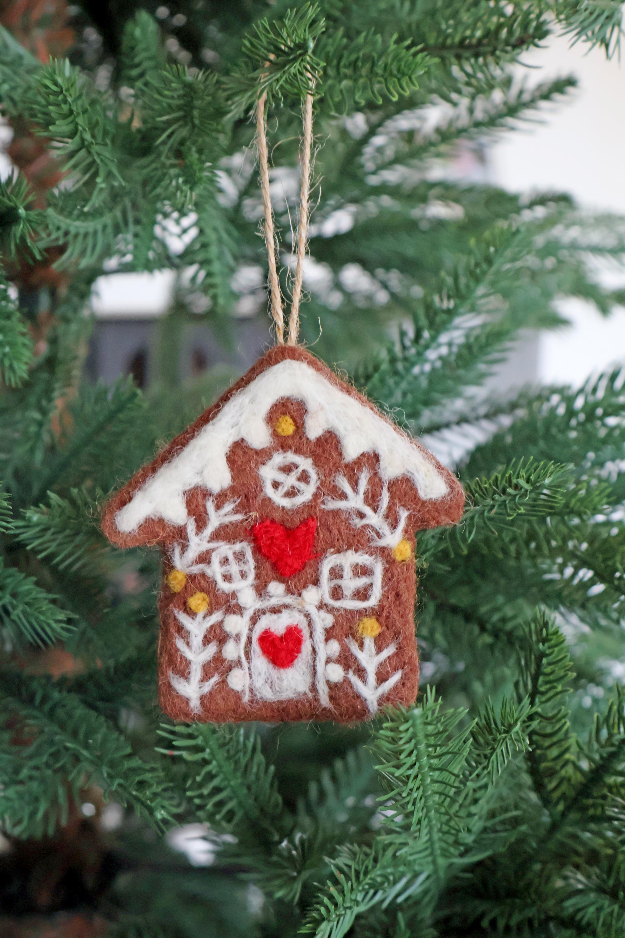 Weihnachtsanhänger Lebkuchenhaus mit Herz I Christbaumschmuck Weihnachtsdeko I Winterdeko I Weihnachtsbaum I Lebkuchen