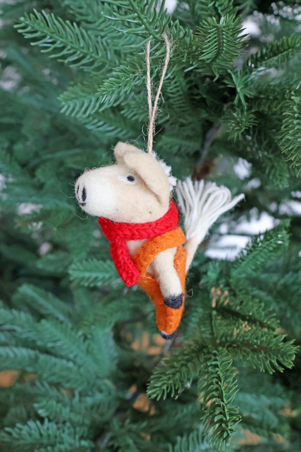 Weihnachtsanhänger Pferd I Filz Christbaumschmuck I Weihnachtsdeko Pferdchen I Pferd mit Latzhose und Schal