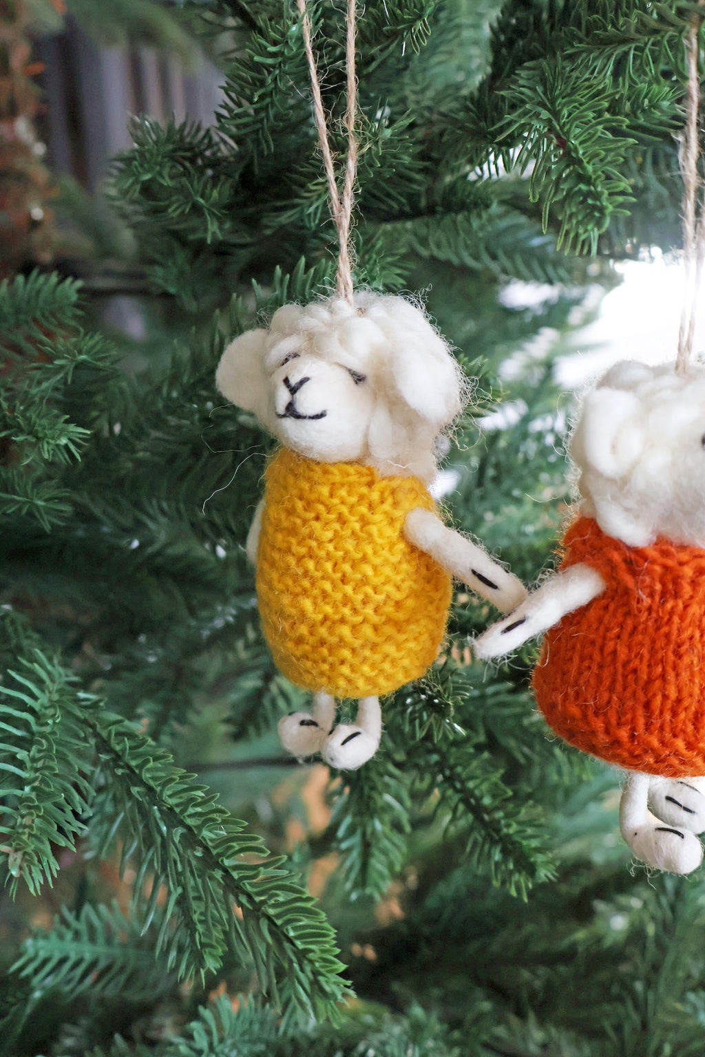 4er Set Filz Schafe I Weihnachtsanhänger Schaf I Christbaumschmuck Weihnachtsdeko I Winter Weihnachtsbaum I Weihnachtsschaf