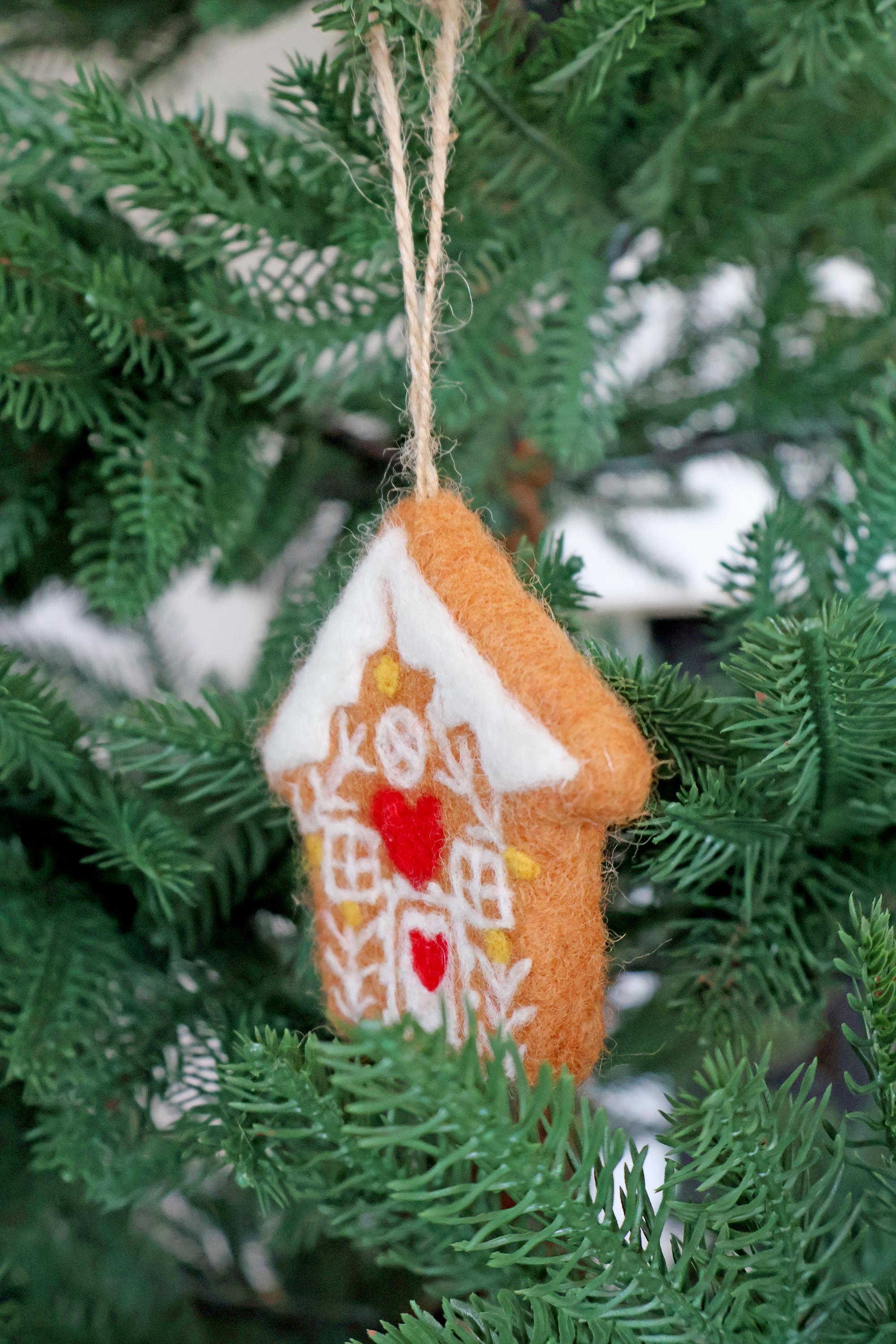 Weihnachtsanhänger Lebkuchenhaus mit Herz I Christbaumschmuck Weihnachtsdeko I Winterdeko I Weihnachtsbaum I Lebkuchen
