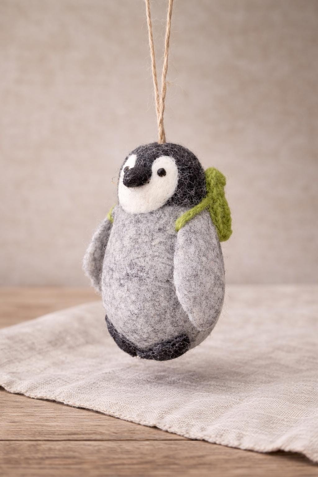 Weihnachtsanhänger Pinguin I Christbaumschmuck Weihnachtsdeko Winter Weihnachtsbaum I Pinguindeko I Pinguin Wanderer I Rucksack