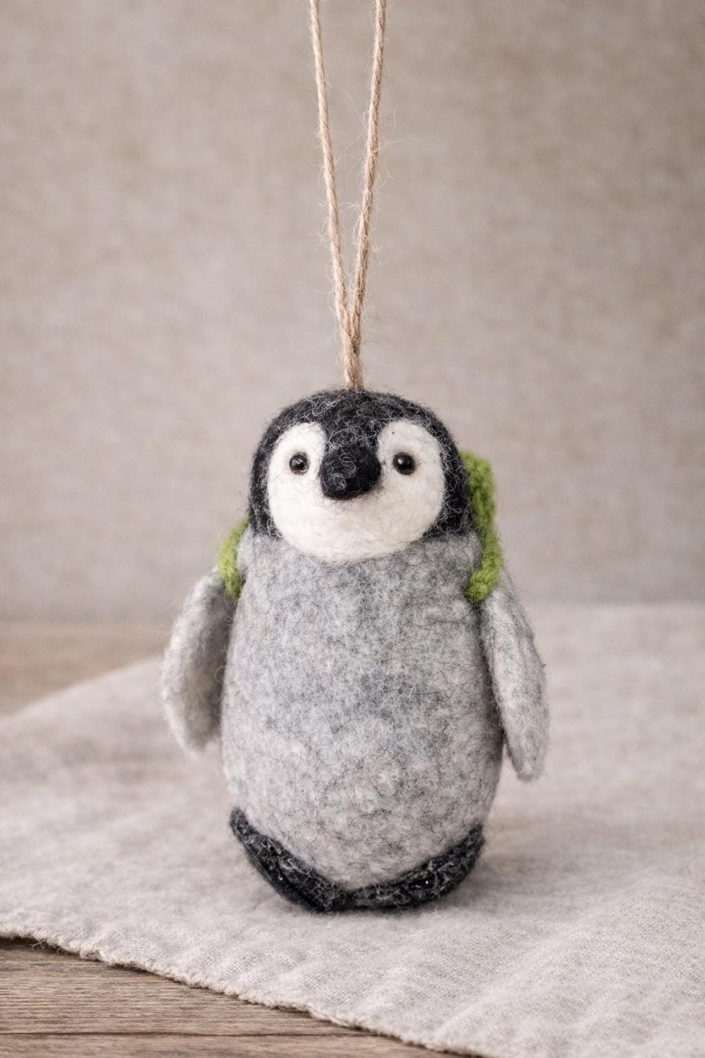 Weihnachtsanhänger Pinguin I Christbaumschmuck Weihnachtsdeko Winter Weihnachtsbaum I Pinguindeko I Pinguin Wanderer I Rucksack
