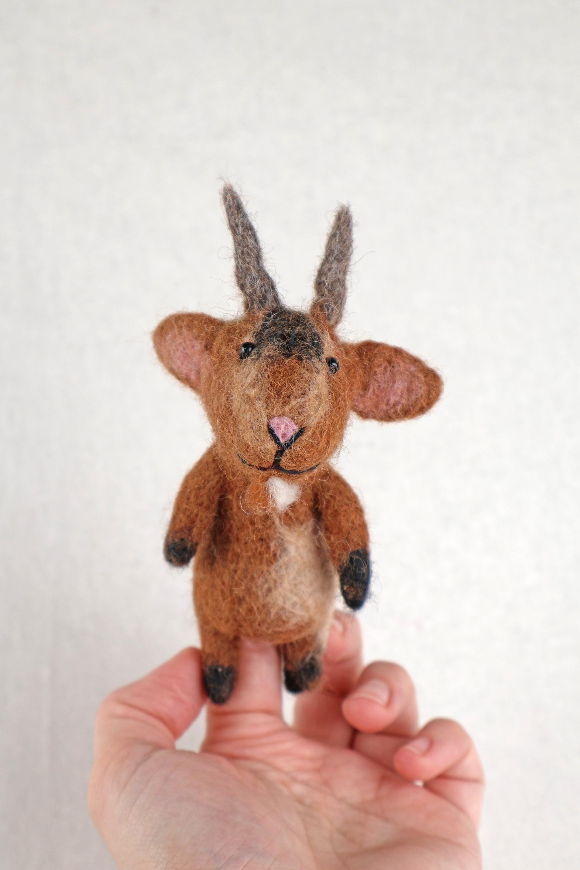 Fingerpuppe Ziege aus Filz I Fingerspiel I Bauernhoftier