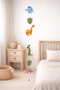 Filz Dinosaurier Girlande – Dino Babyzimmer Deko – Handgemachte Wollgirlande – Dino Kinderzimmer – Jurassic Nursery – Geschenk zur Geburt