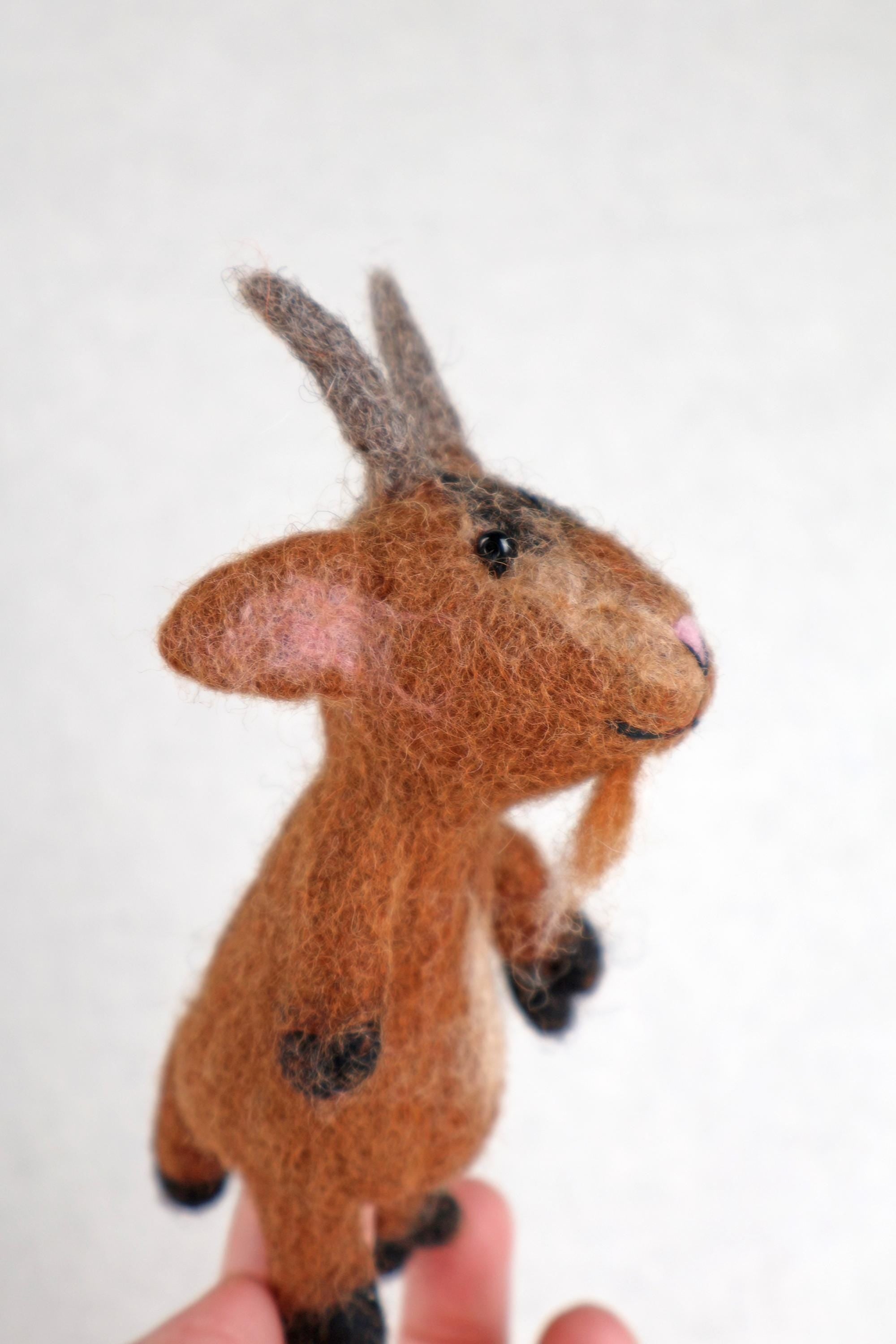 Fingerpuppe Ziege aus Filz I Fingerspiel I Bauernhoftier