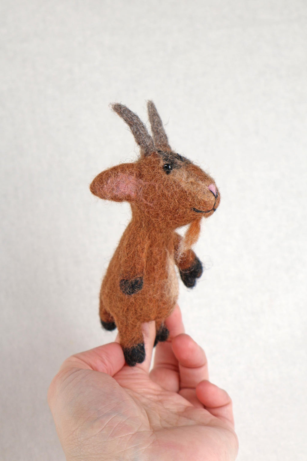 Fingerpuppe Ziege aus Filz I Fingerspiel I Bauernhoftier