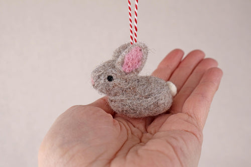 Anhänger kleiner Hase Kaninchen I Osterschmuck I Osterdeko I I Osterstrauß I Filzdeko Ostern I Osterhase I Frühling I Faire Deko