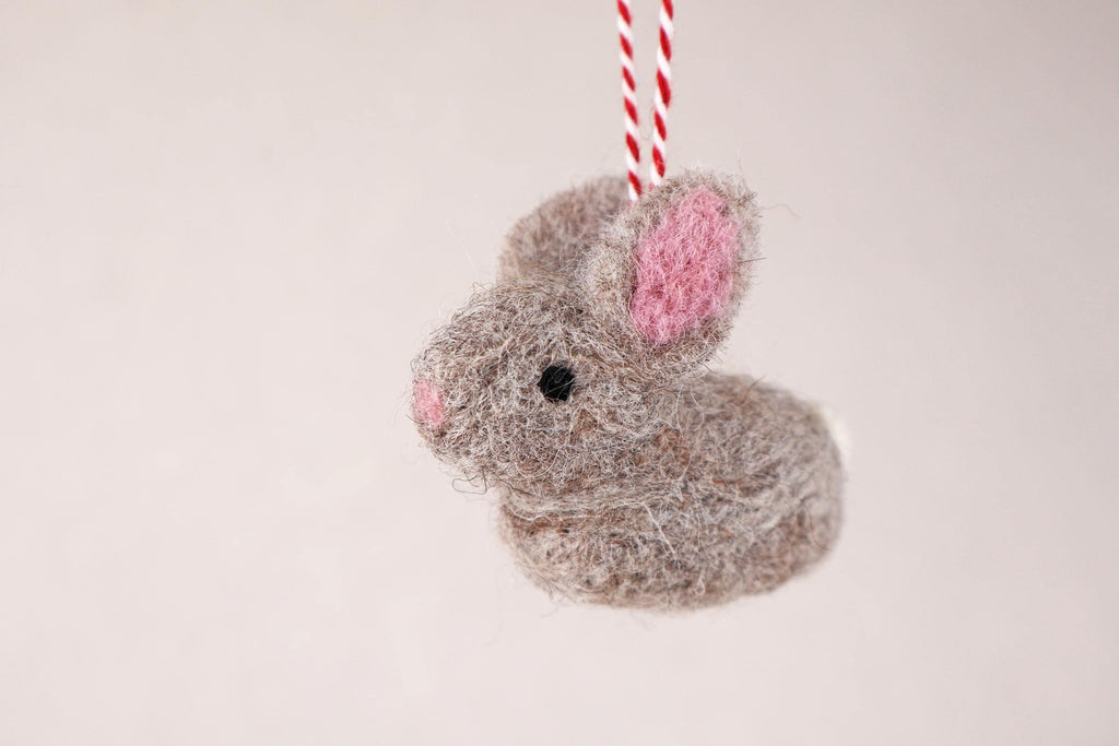 Anhänger kleiner Hase Kaninchen I Osterschmuck I Osterdeko I I Osterstrauß I Filzdeko Ostern I Osterhase I Frühling I Faire Deko