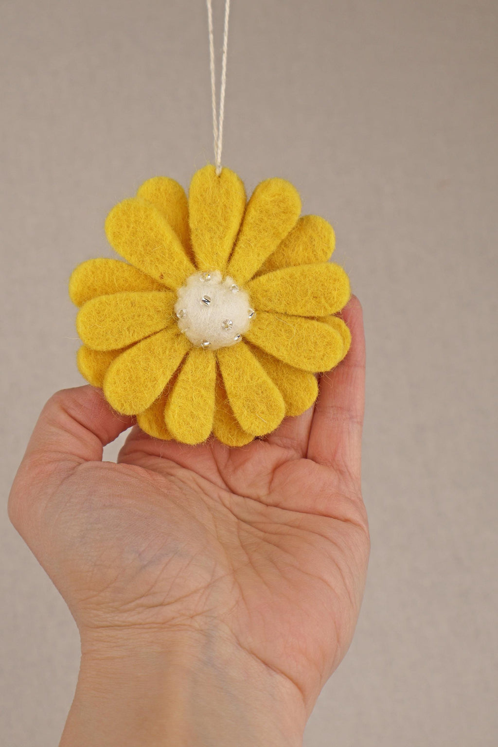 Anhänger Margerite I Osterschmuck I Osterdeko I Christbaumschmuck Weihnachtsdeko I Winter Weihnachtsbaum I Frühlingsdeko I Blumendekoration