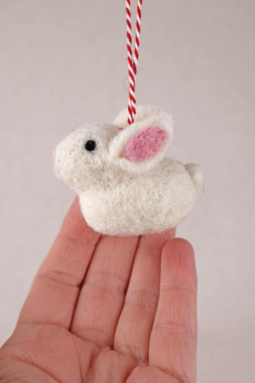 Anhänger kleiner Hase Kaninchen I Osterschmuck I Osterdeko I I Osterstrauß I Filzdeko Ostern I Osterhase I Frühling I Faire Deko