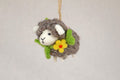 Anhänger Schaf mit Blumenkranz I Frühlingsdeko I Osterdeko I Christbaumschmuck Weihnachtsdeko I Winter Weihnachtsbaum I Weihnachtsschaf
