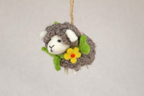 Anhänger Schaf mit Blumenkranz I Frühlingsdeko I Osterdeko I Christbaumschmuck Weihnachtsdeko I Winter Weihnachtsbaum I Weihnachtsschaf