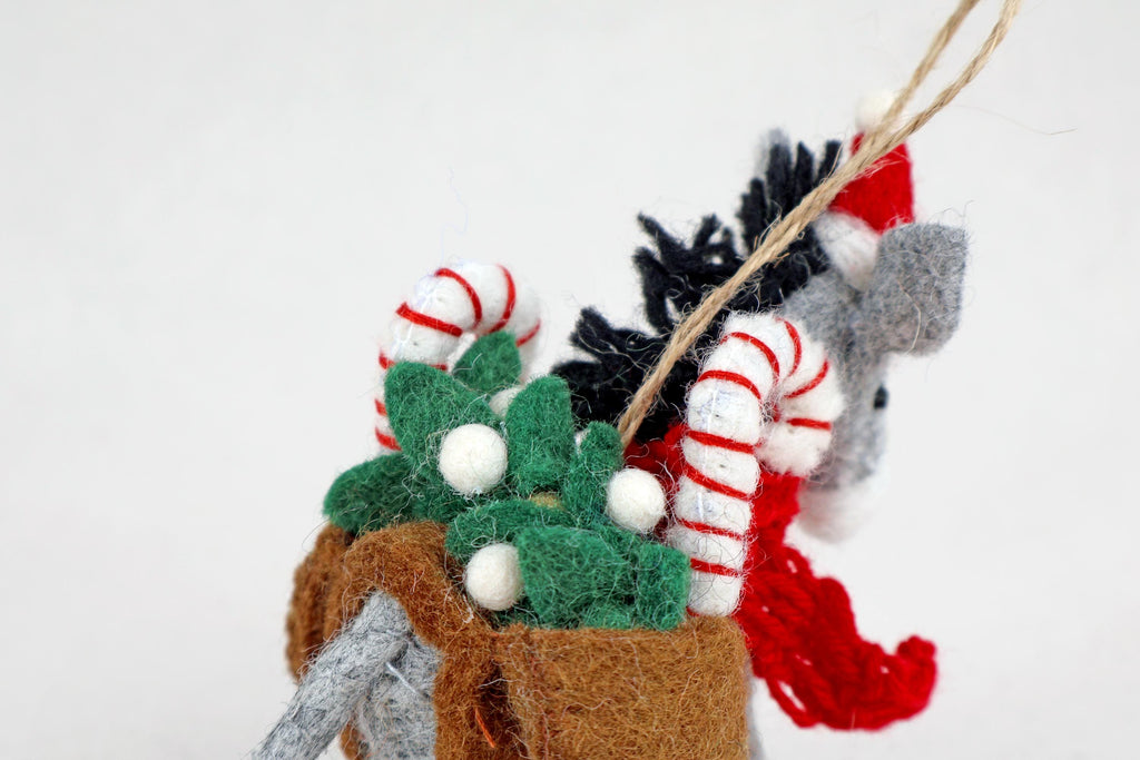 Weihnachtsanhänger Esel mit Zuckerstange I Weihnachtsschmuck Esel I Filz I Weihnachtsbaum I Christbaumschmuck I Weihnachtsdeko