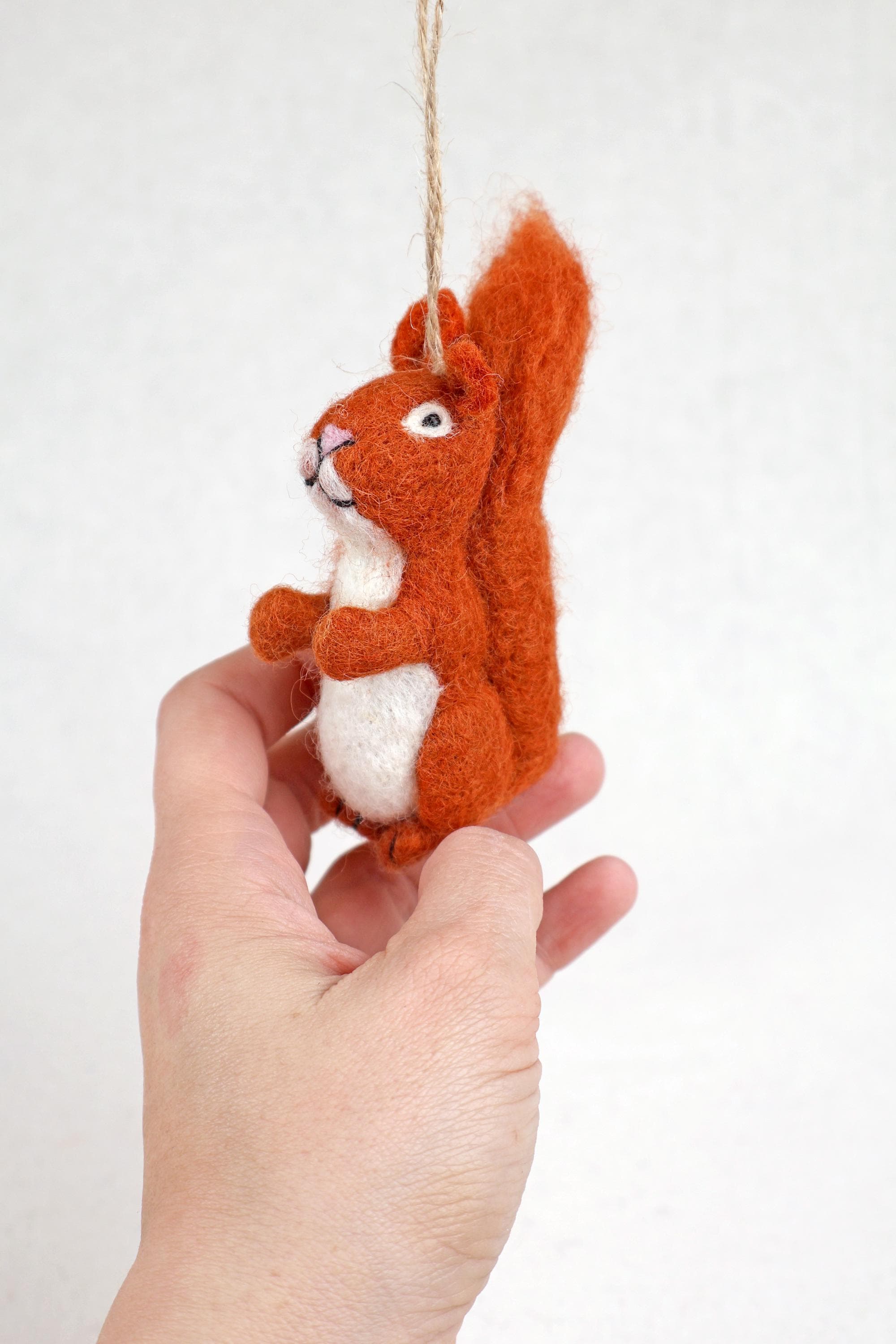 Anhänger Eichhörnchen I Deko aus Filz I Winter I Weihnachtsbaum I Herbstdeko I Anhänger aus Filz I Waldtiere