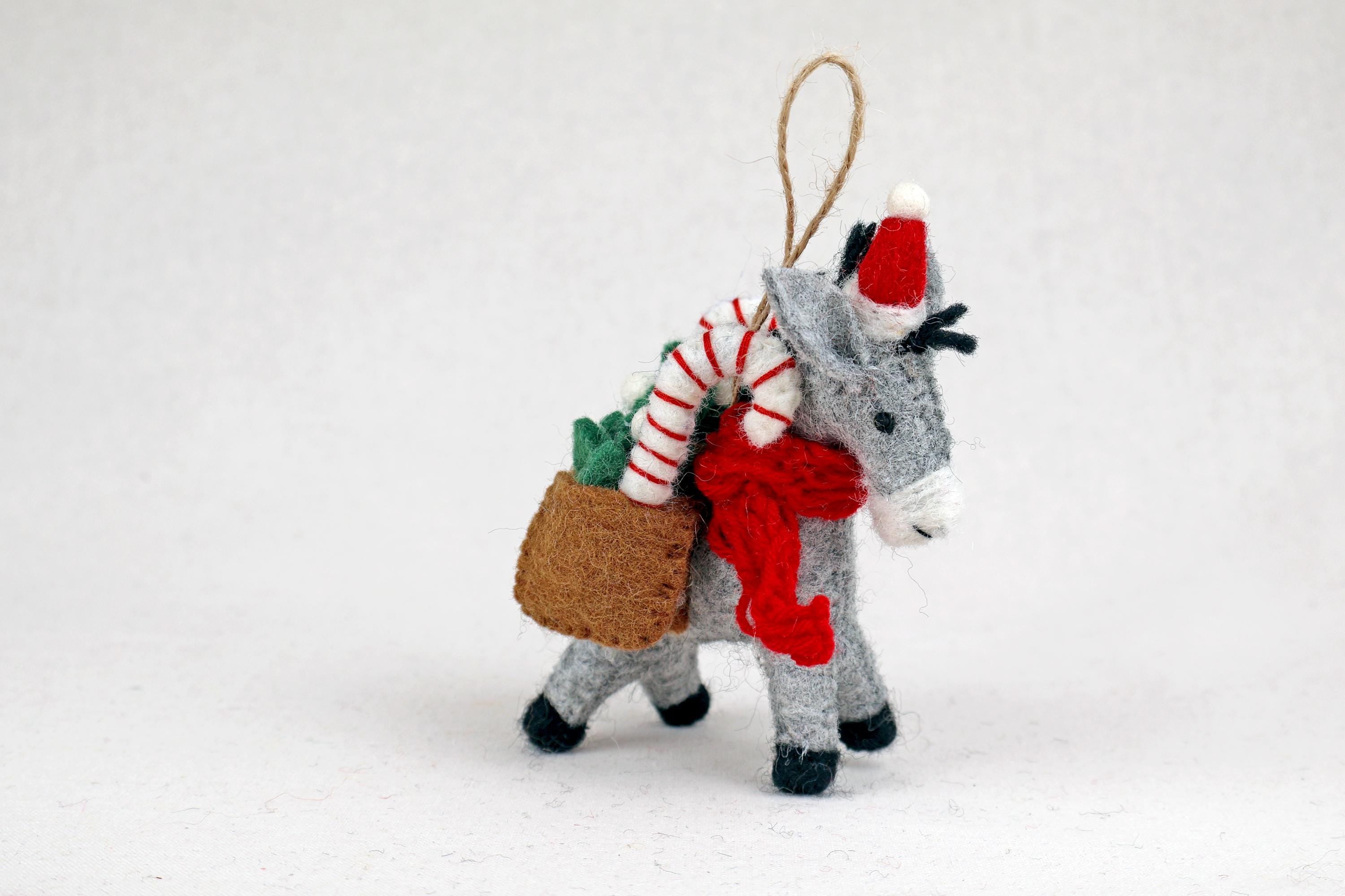 Weihnachtsanhänger Esel mit Zuckerstange I Weihnachtsschmuck Esel I Filz I Weihnachtsbaum I Christbaumschmuck I Weihnachtsdeko