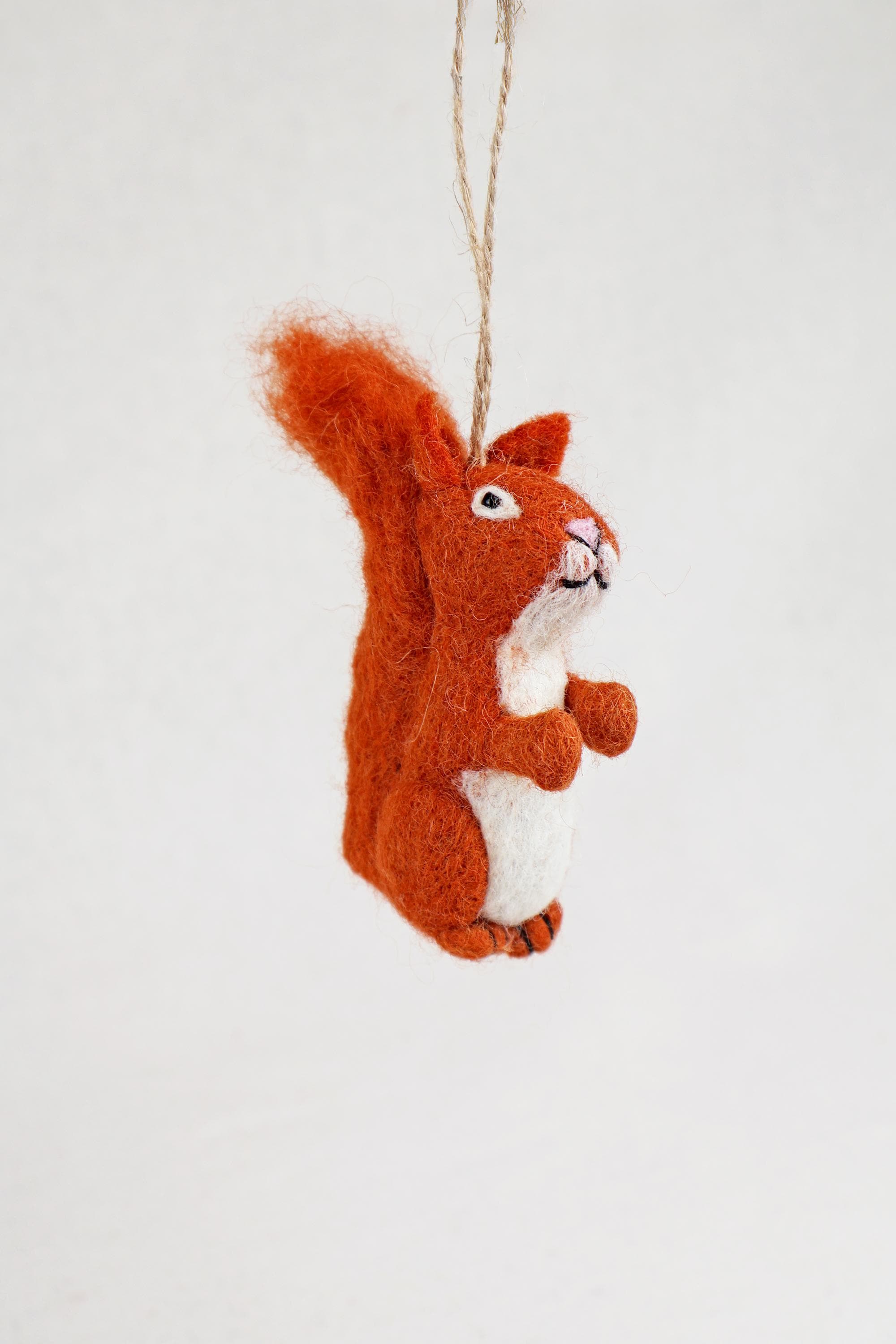 Anhänger Eichhörnchen I Deko aus Filz I Winter I Weihnachtsbaum I Herbstdeko I Anhänger aus Filz I Waldtiere