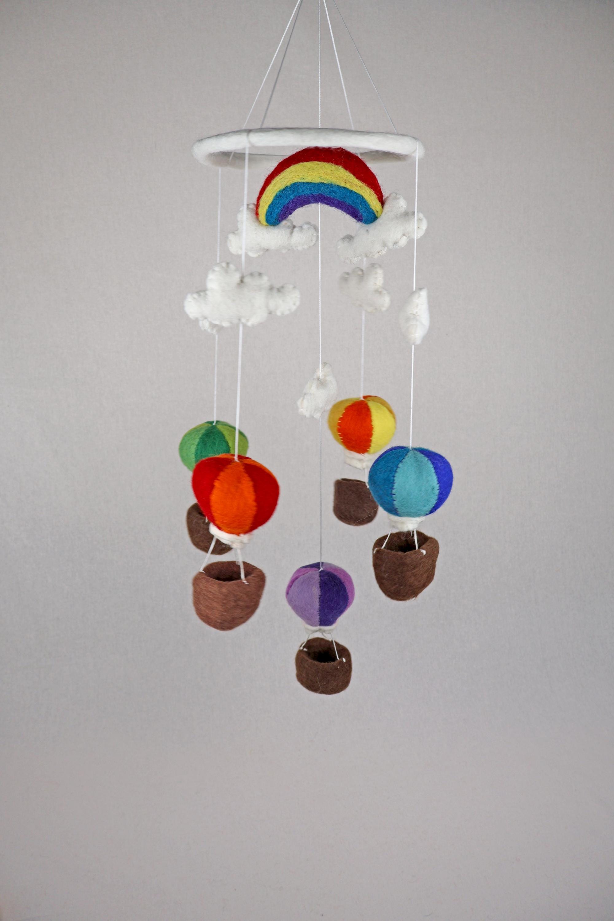 Heißluftballon Mobilé Baby I Kinderzimmer Dekoration I Babyzimmer Ausstattung I Geburt I Filzdeko Baby I Regenbogen Wolke I Mobilé Filz